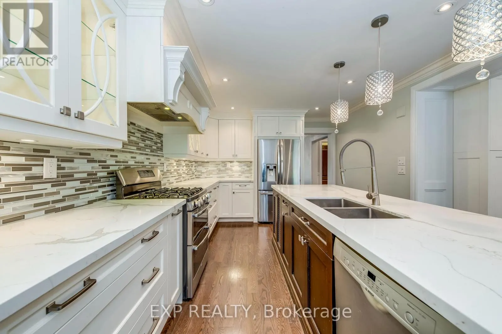 1135 MONTROSE ABBEY DRIVE