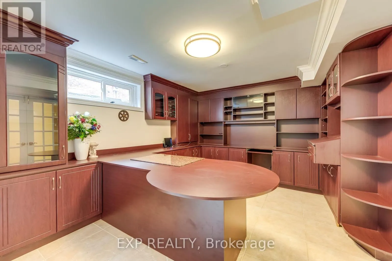 1135 MONTROSE ABBEY DRIVE