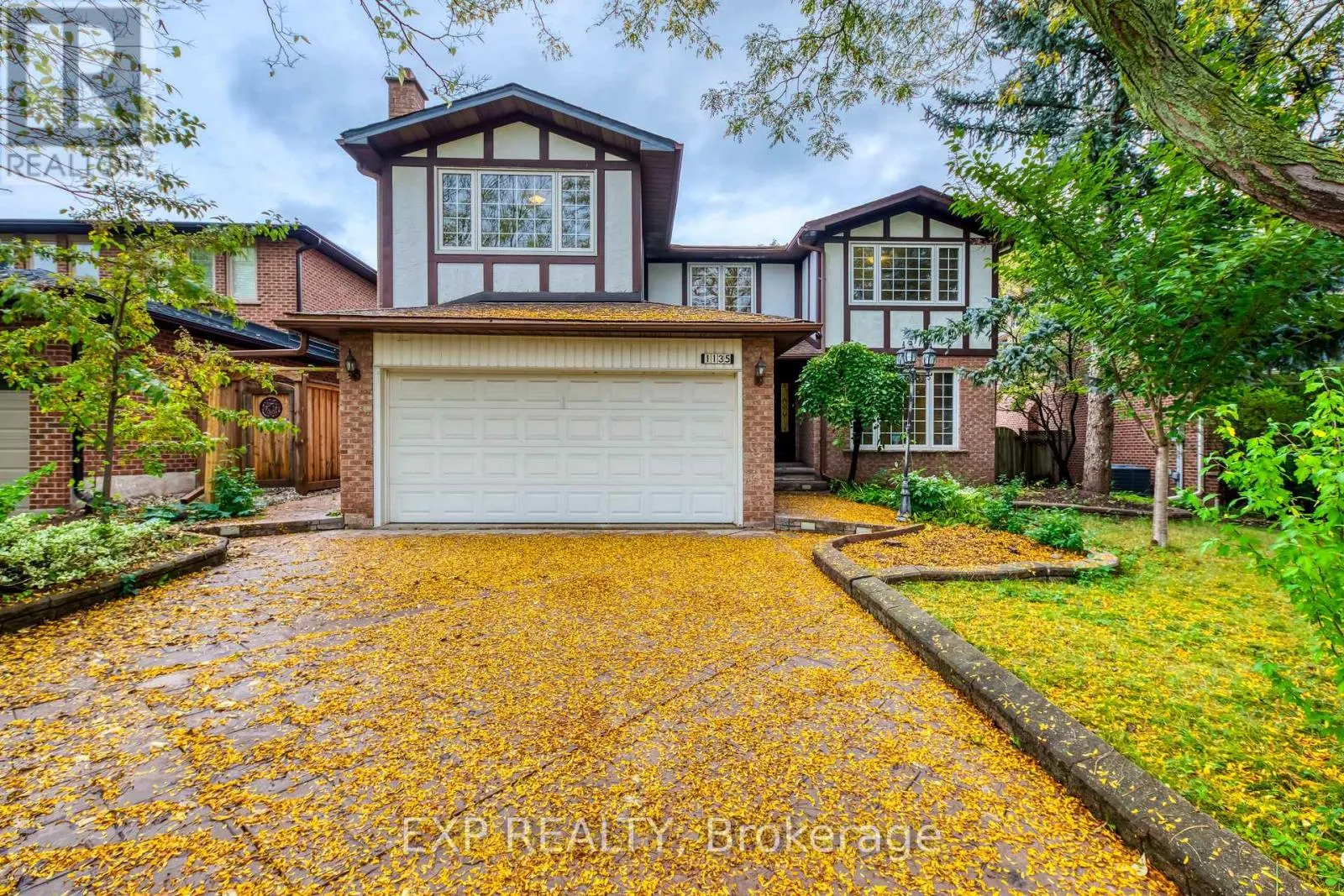 1135 MONTROSE ABBEY DRIVE