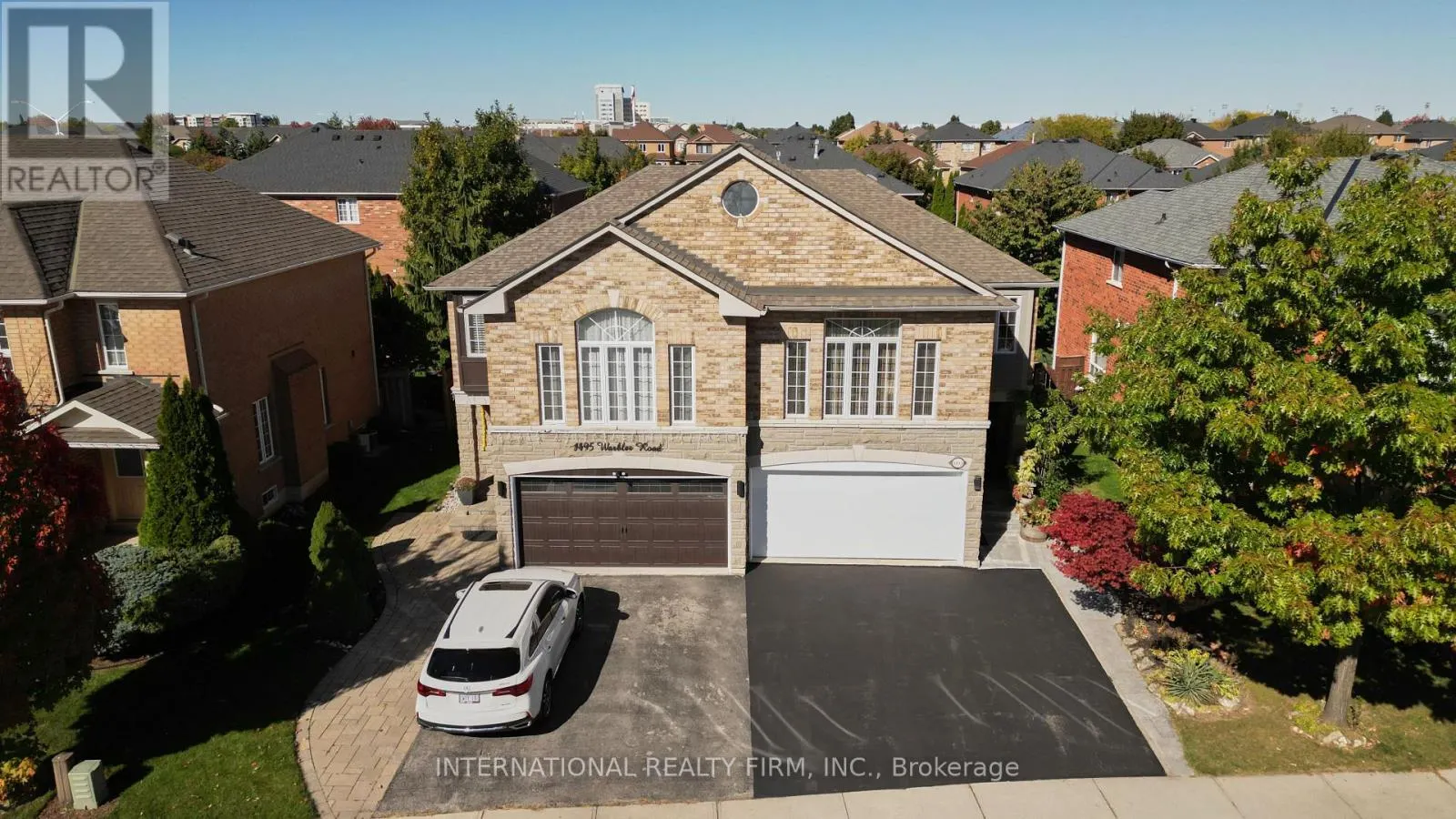 1493 WARBLER ROAD