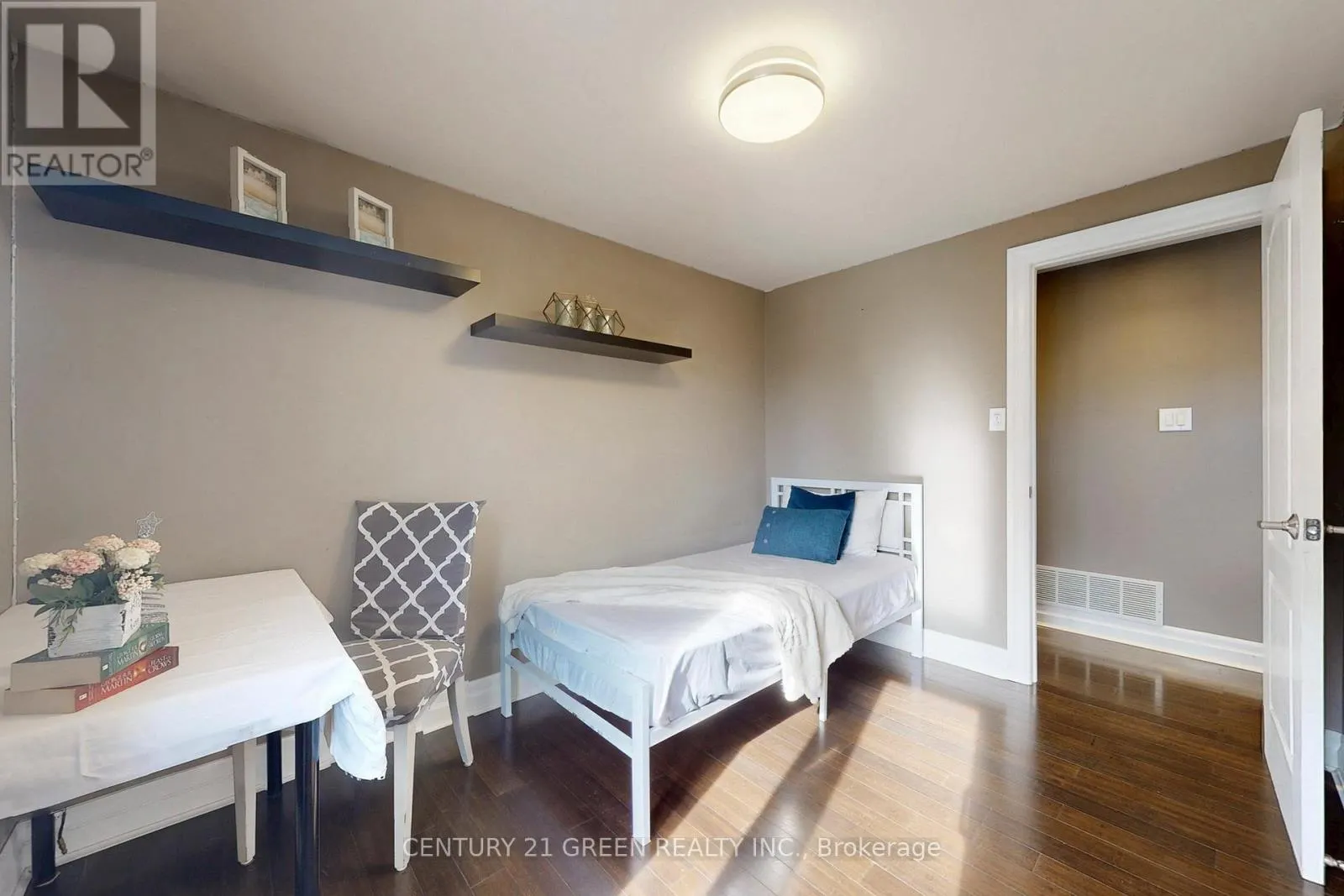 14 HEGGIE ROAD