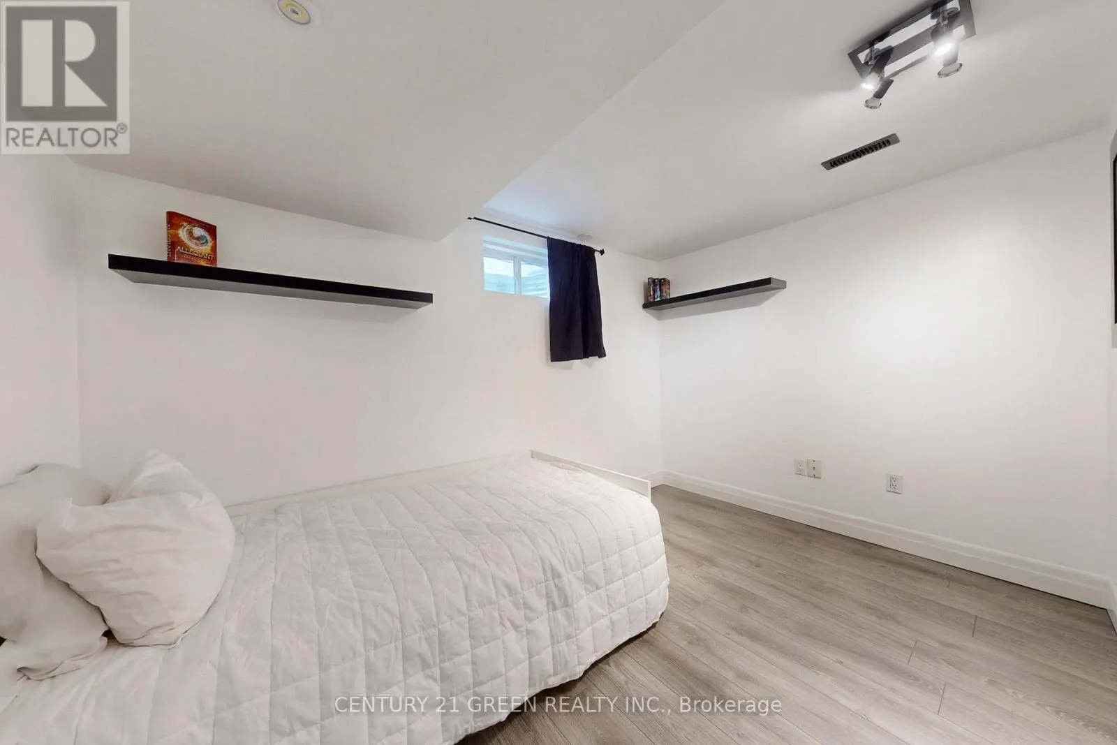 14 HEGGIE ROAD
