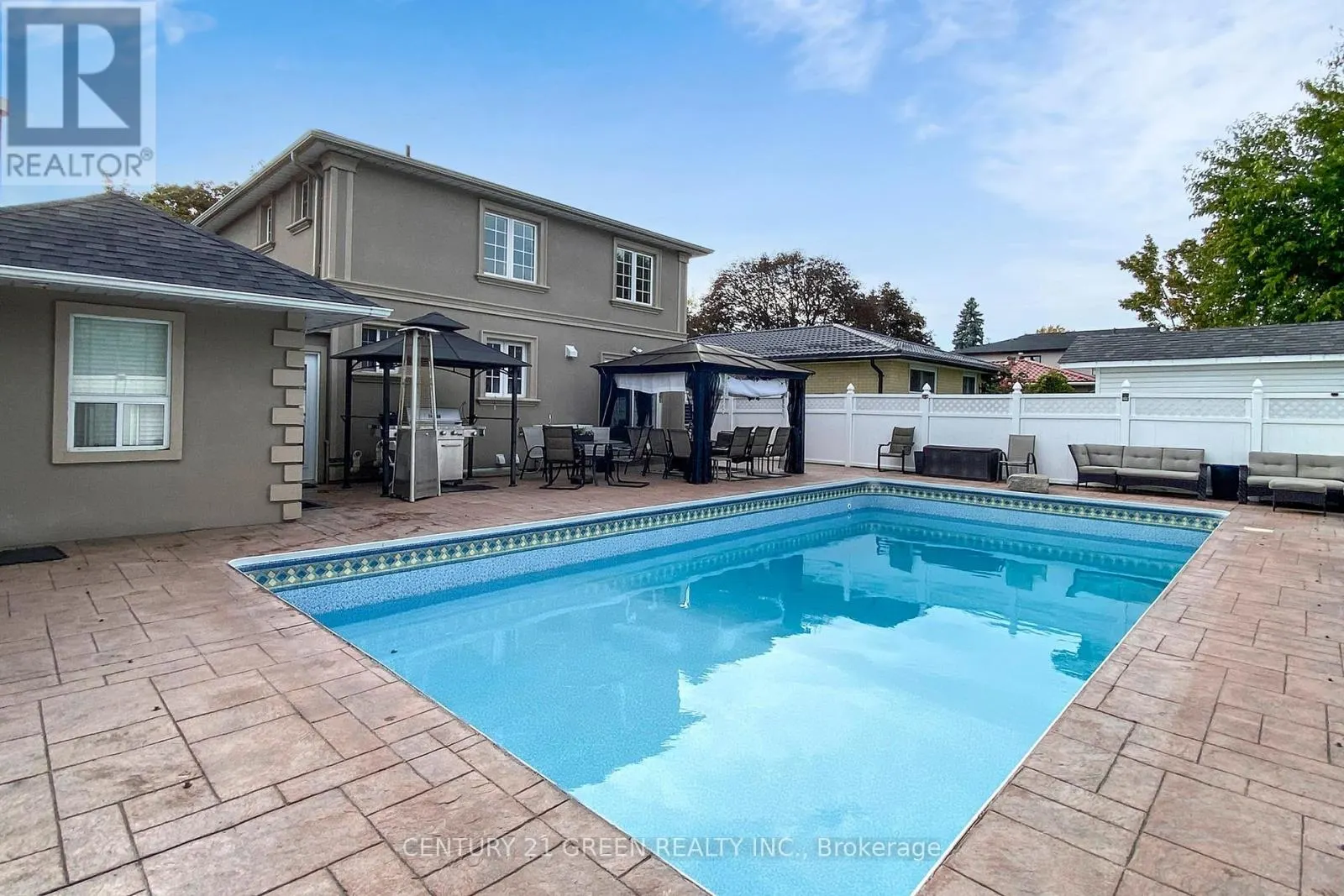 14 HEGGIE ROAD