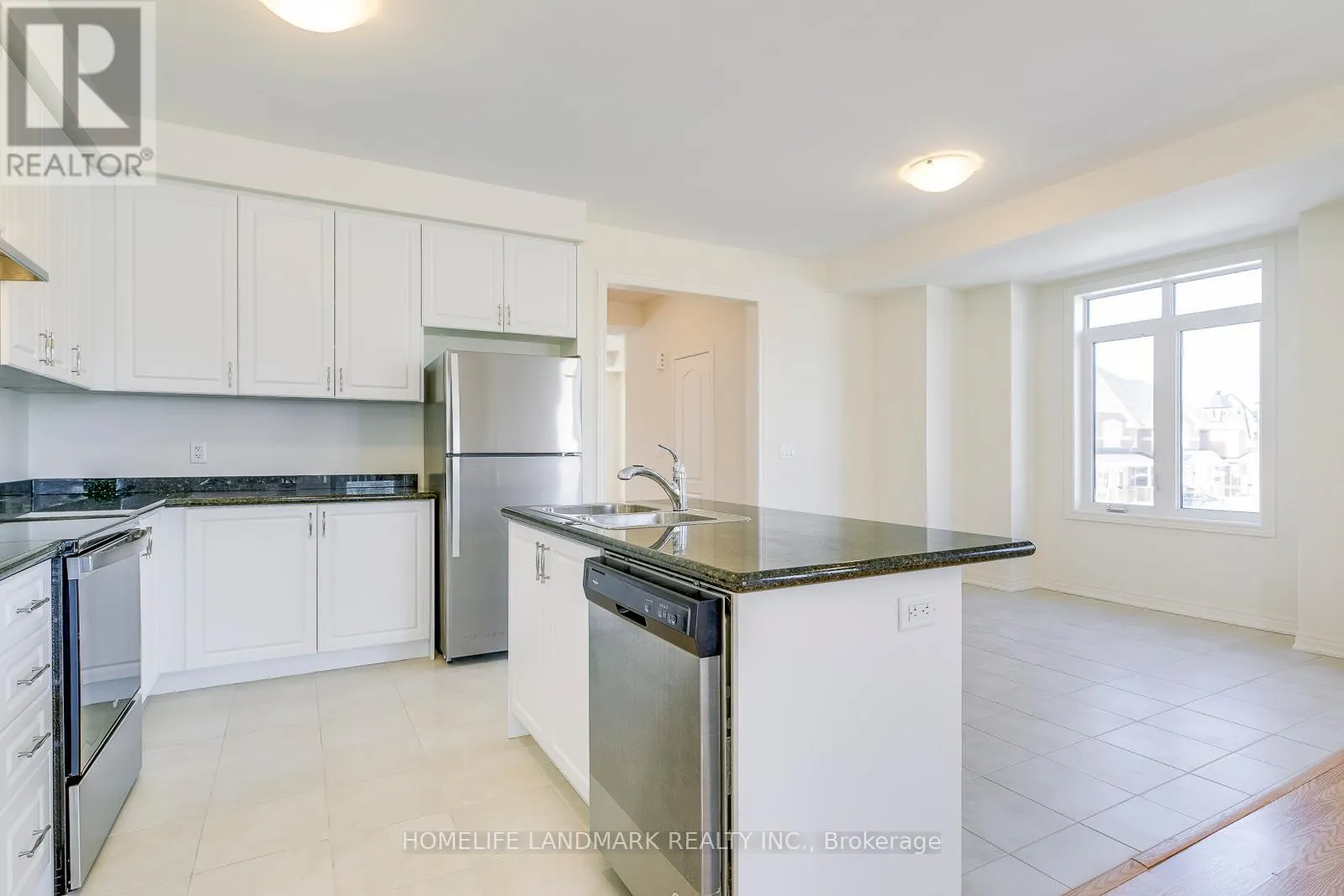454 SILVER MAPLE ROAD