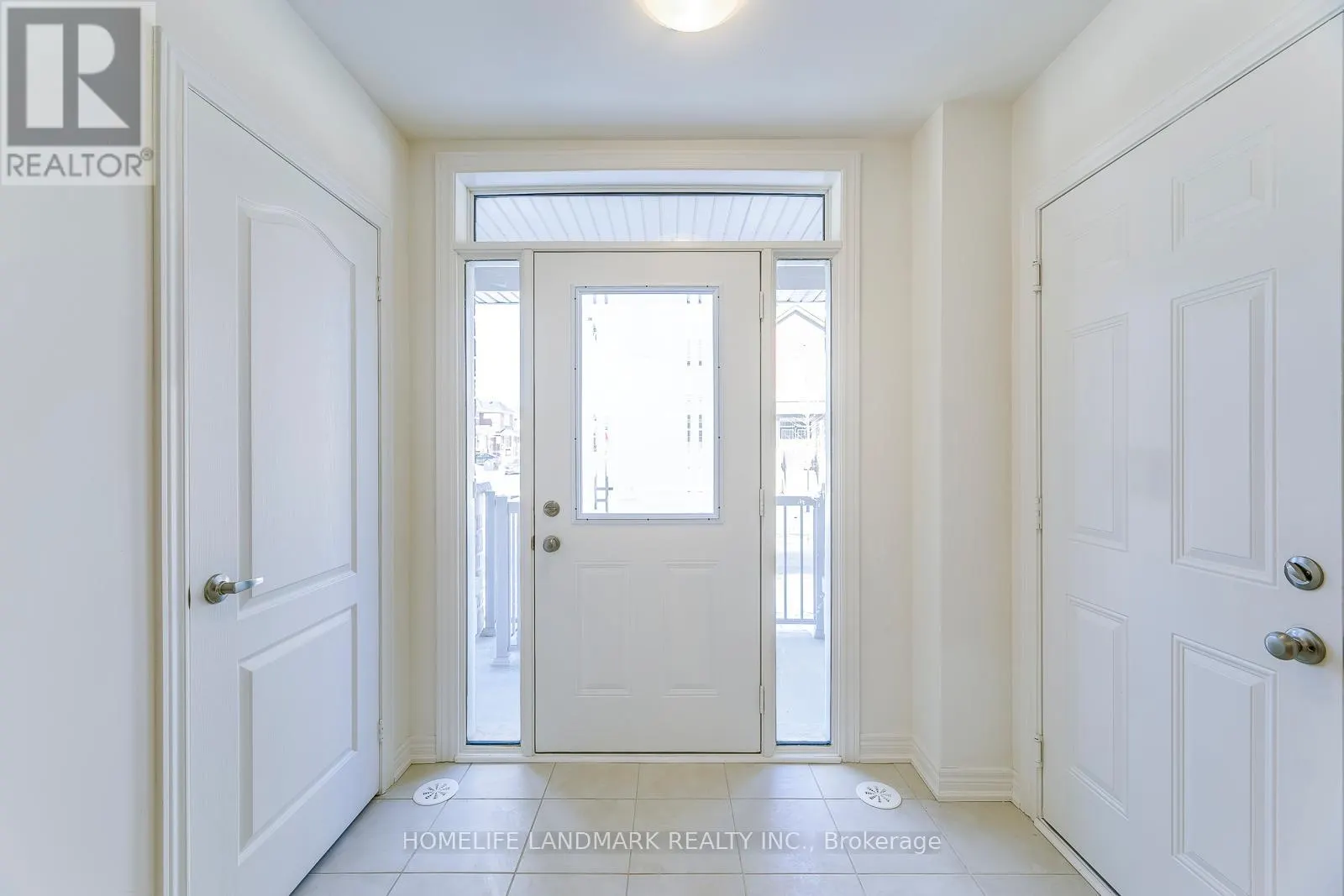 454 SILVER MAPLE ROAD