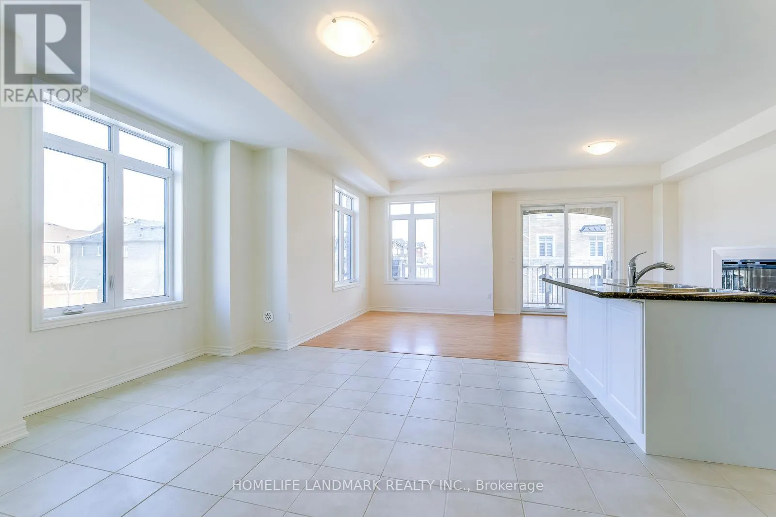 454 SILVER MAPLE ROAD