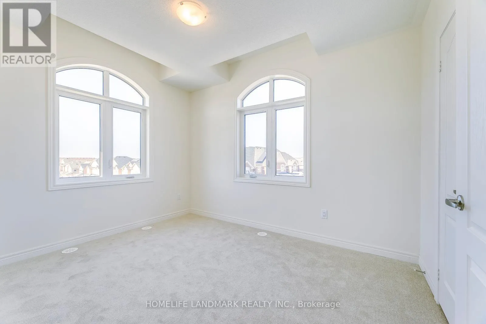 454 SILVER MAPLE ROAD