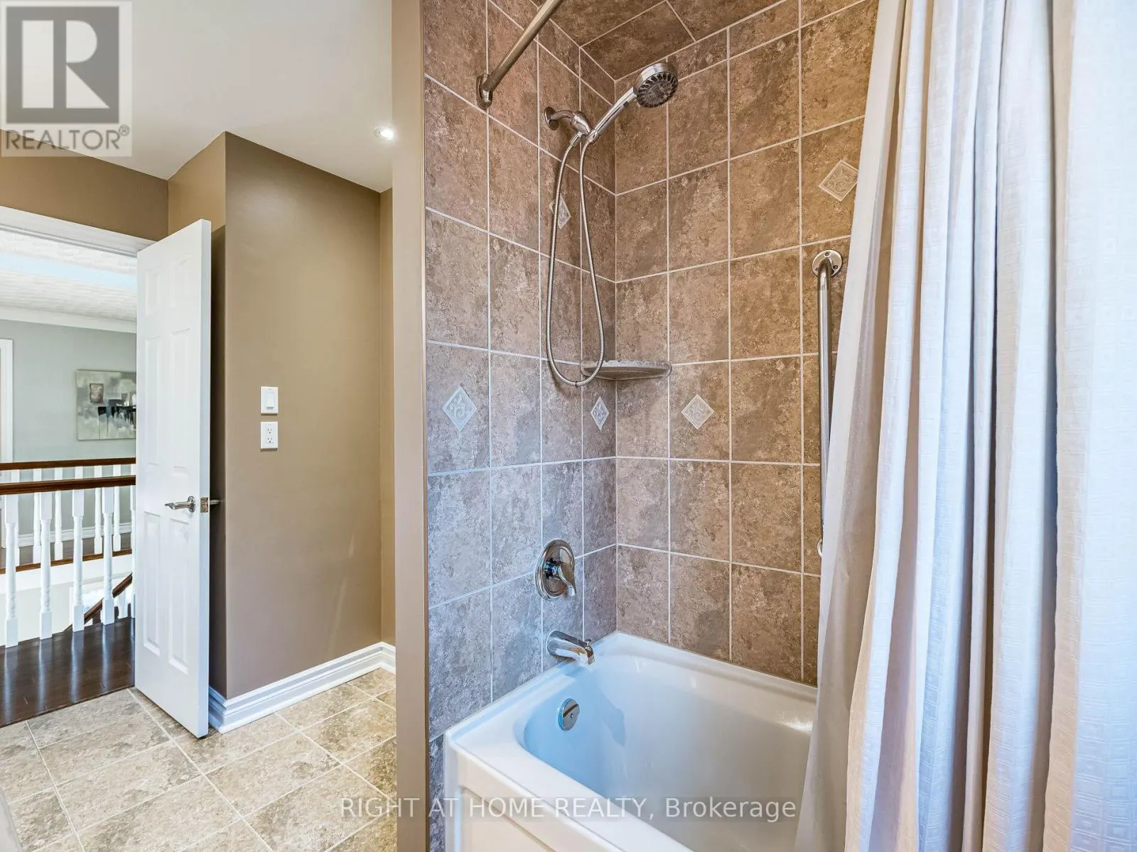 1477 BALLANTRAE DRIVE
