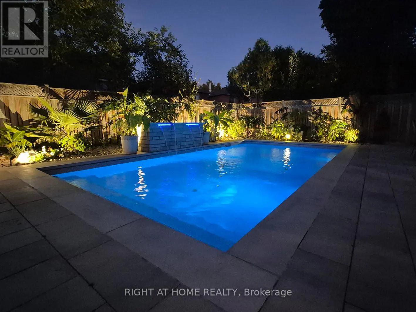 1477 BALLANTRAE DRIVE