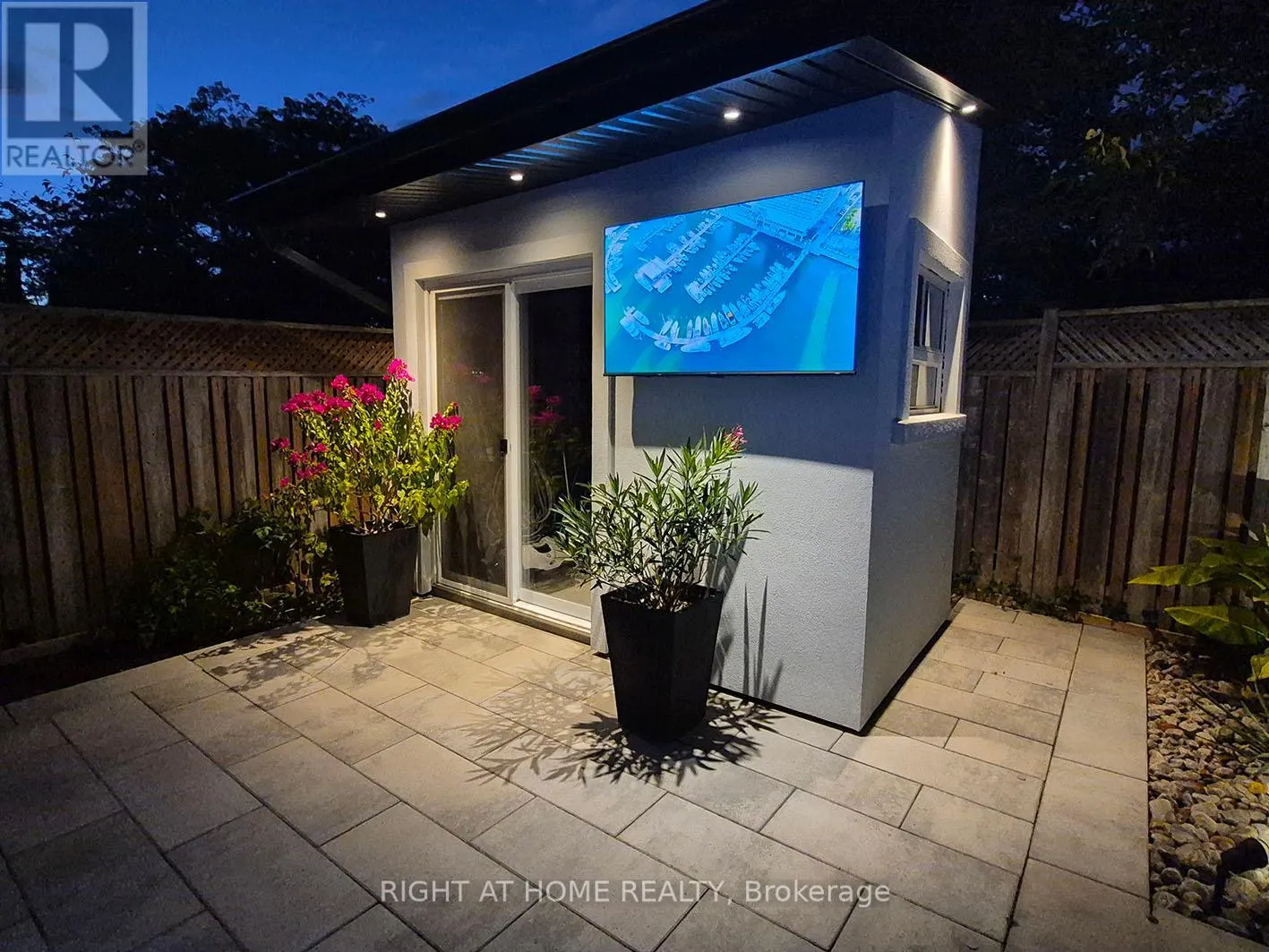 1477 BALLANTRAE DRIVE