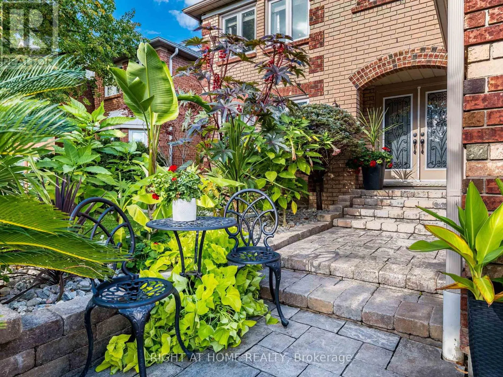1477 BALLANTRAE DRIVE