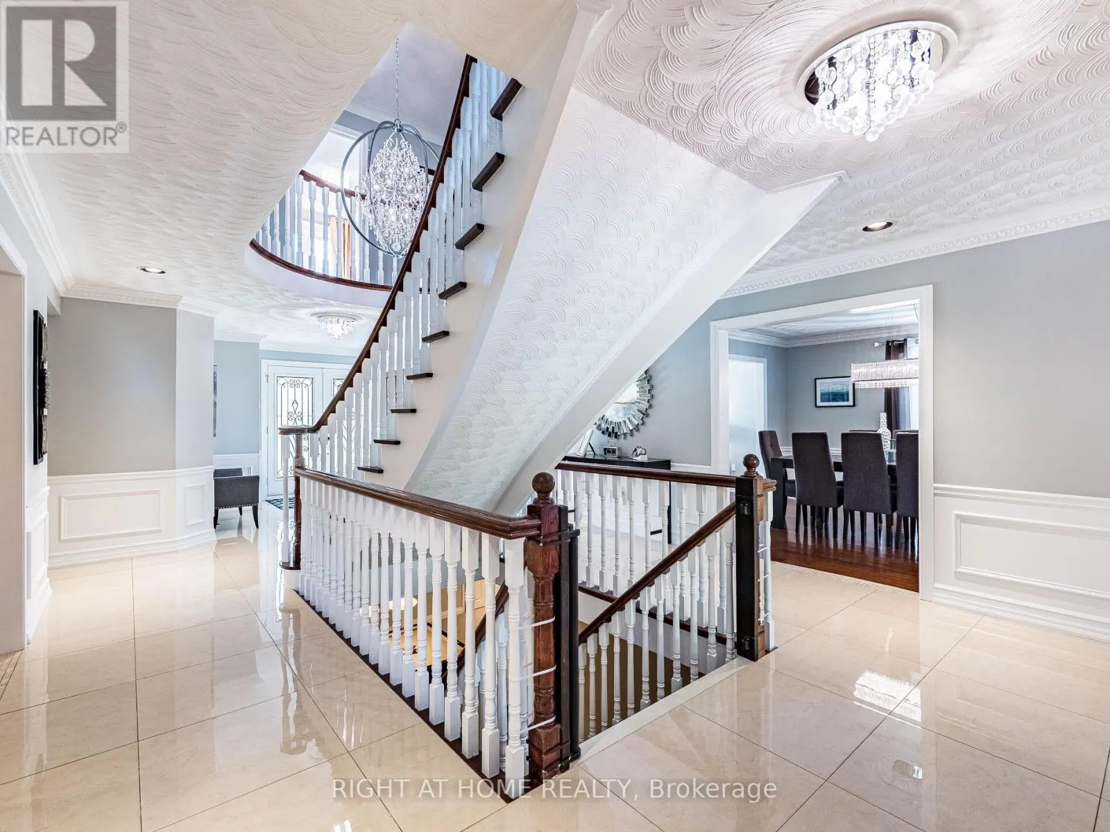 1477 BALLANTRAE DRIVE