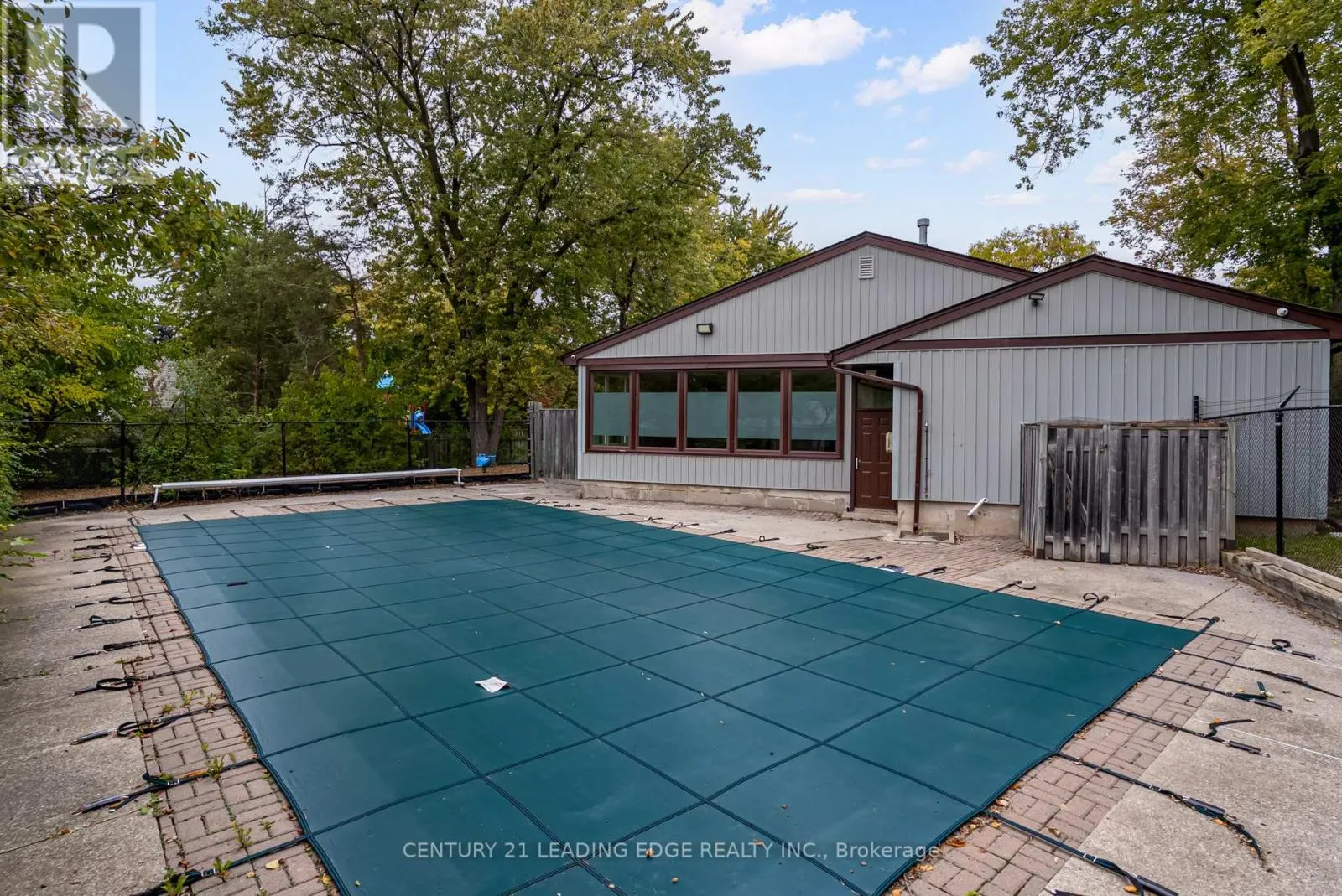 93 - 2779 GANANOQUE DRIVE
