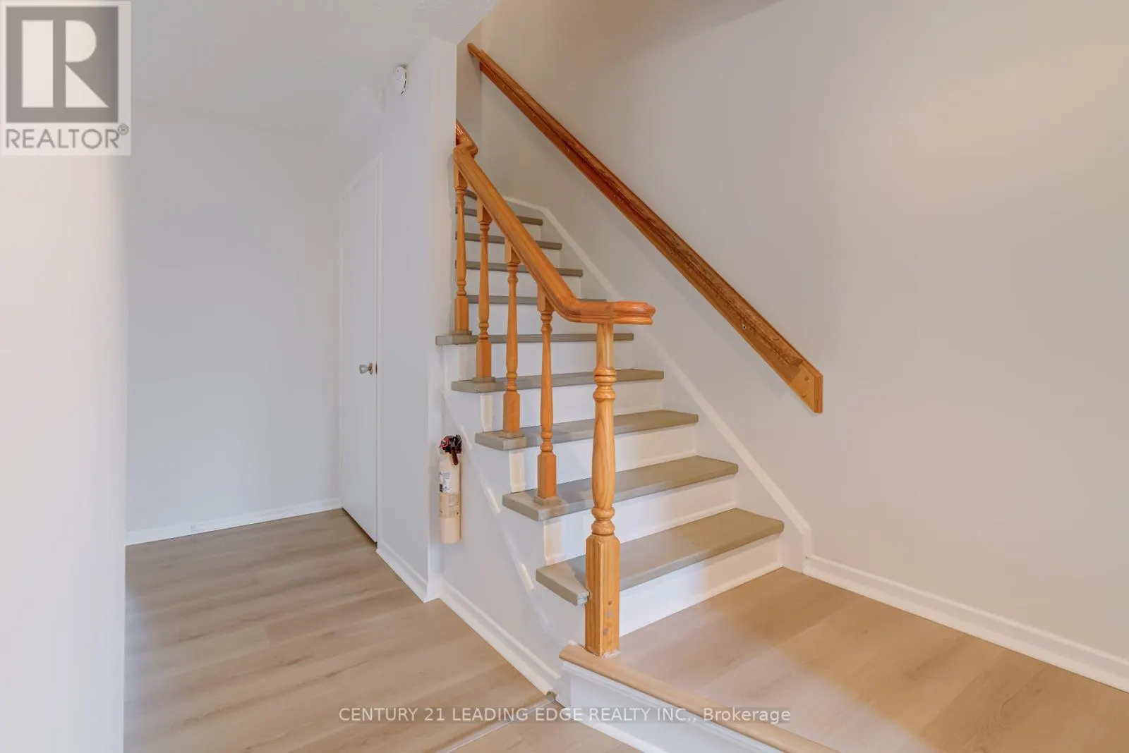 93 - 2779 GANANOQUE DRIVE