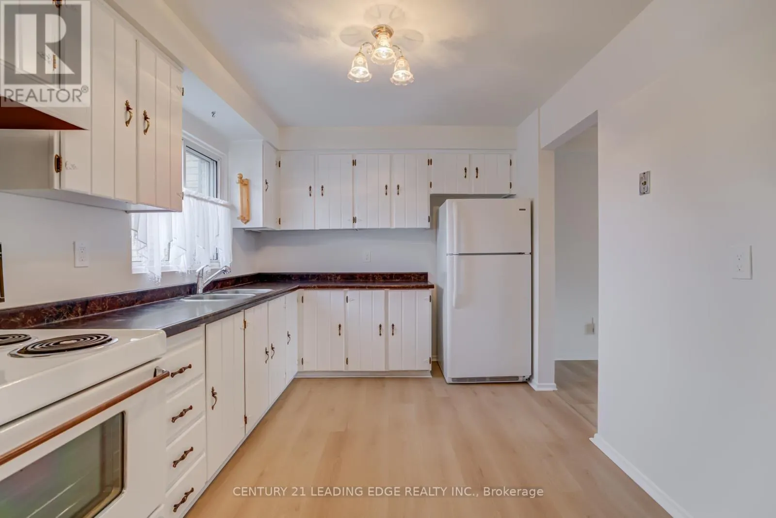 93 - 2779 GANANOQUE DRIVE