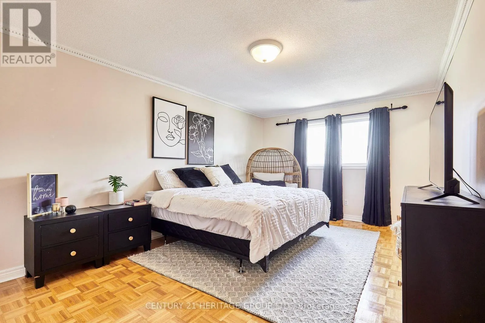 13 CARRIAGE HOUSE ROAD