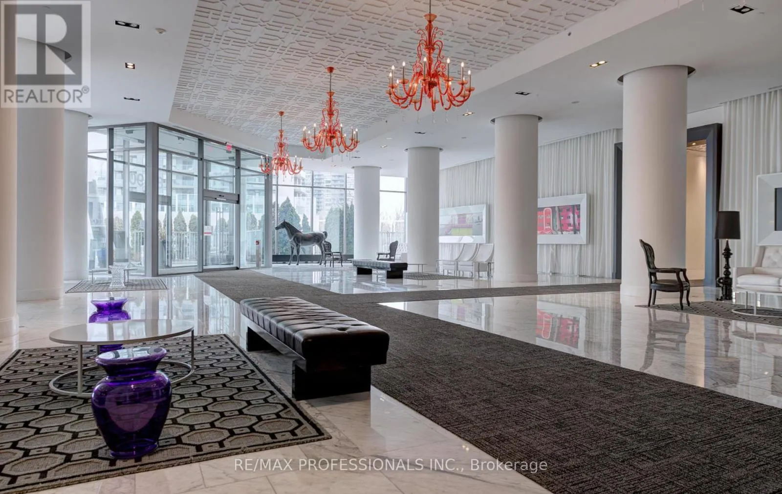 206 - 88 PARK LAWN ROAD