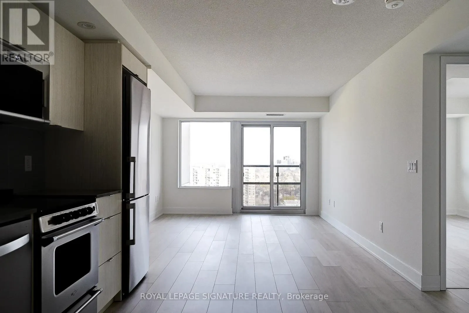 1907 - 10 EVA ROAD
