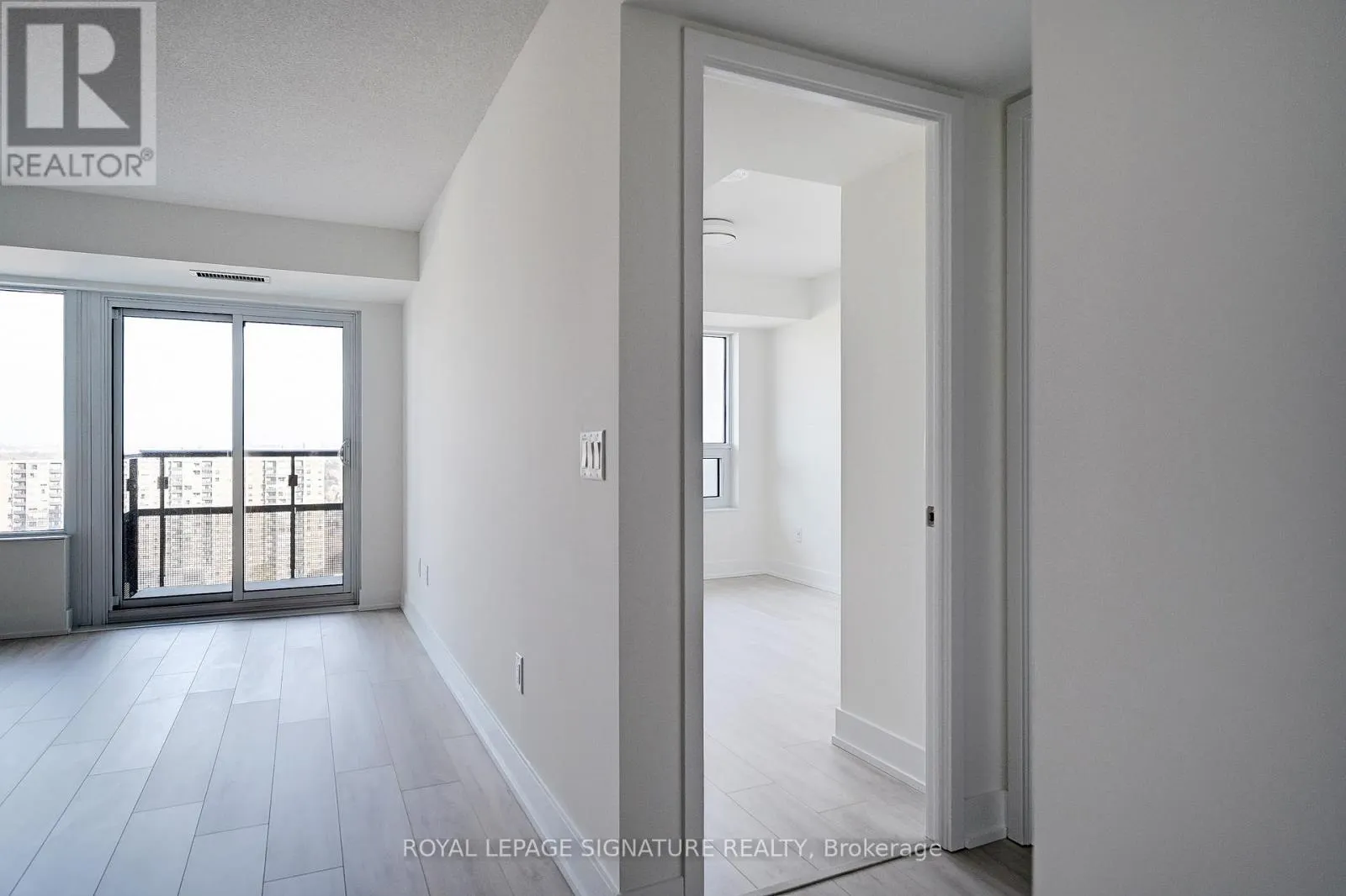 1907 - 10 EVA ROAD