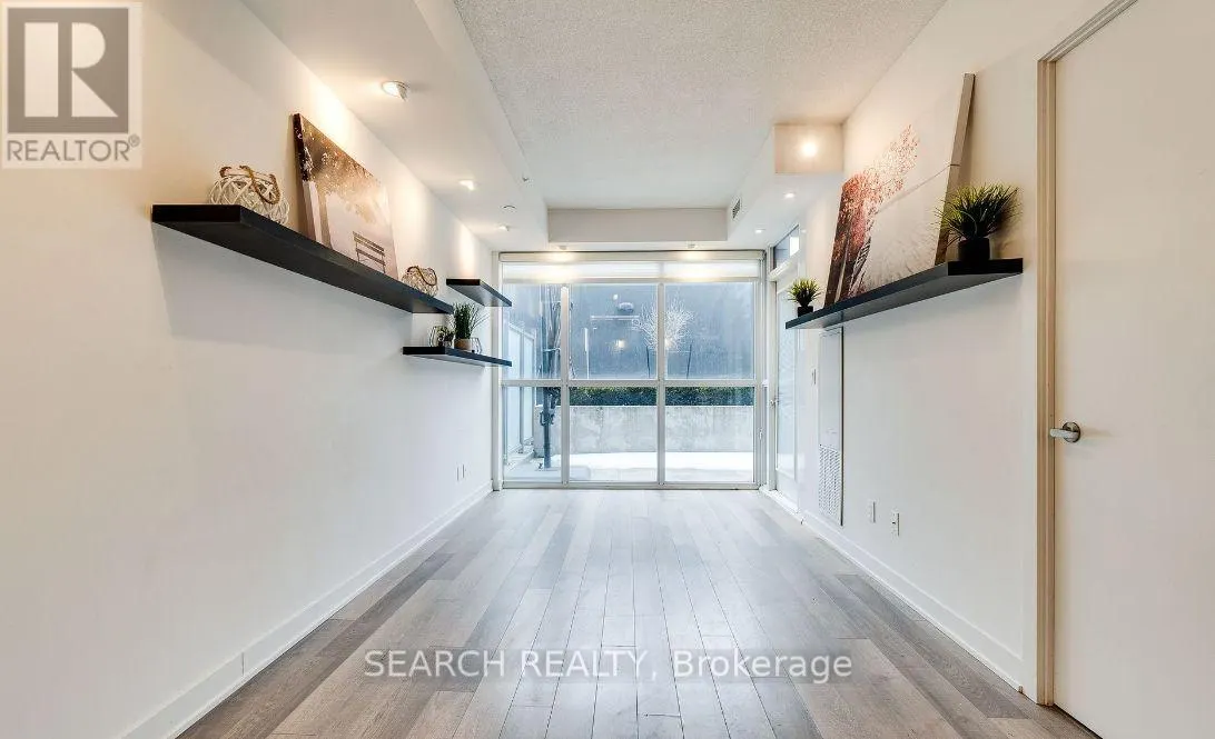 215 - 5240 DUNDAS STREET