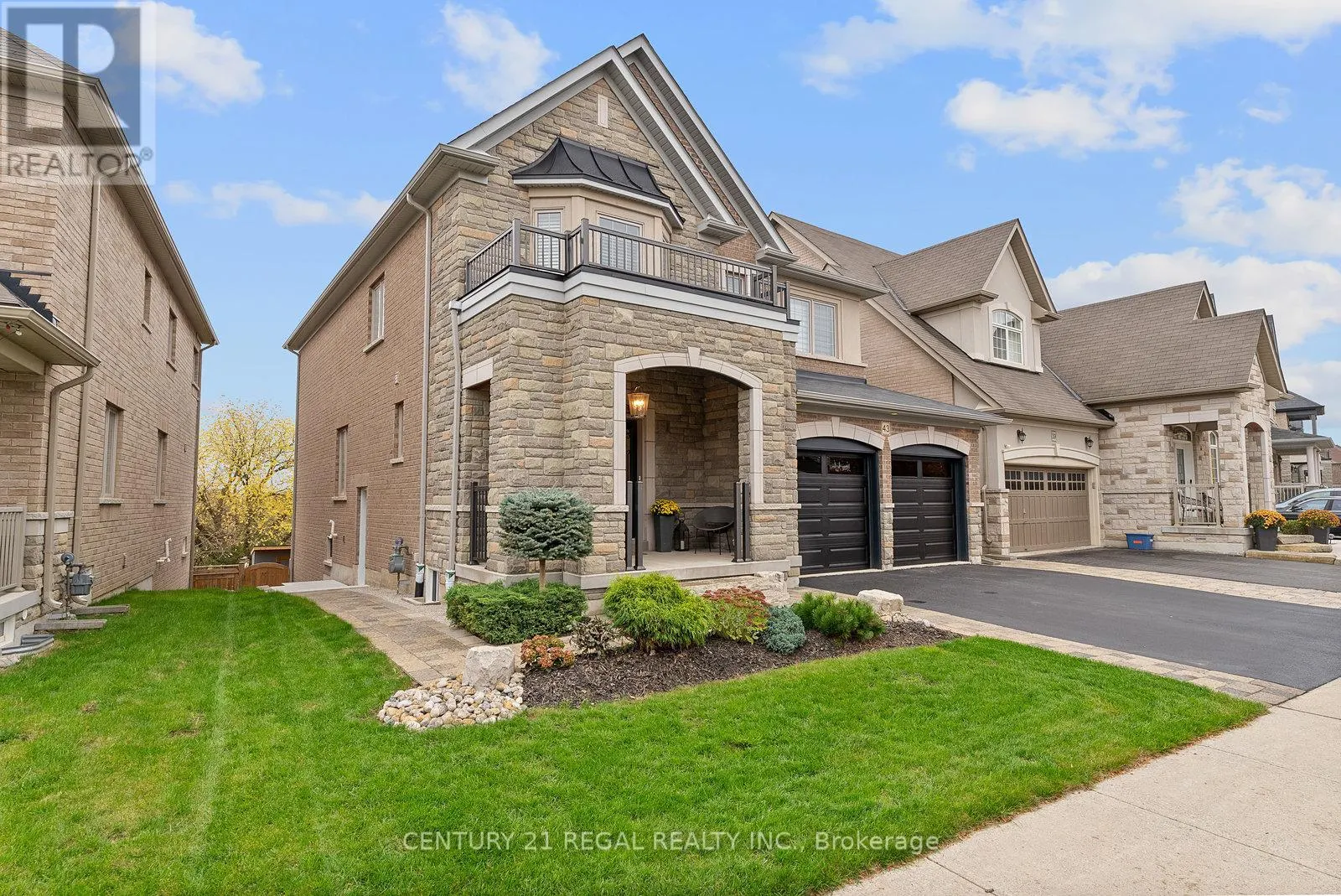 43 VALLEYSCAPE TRAIL