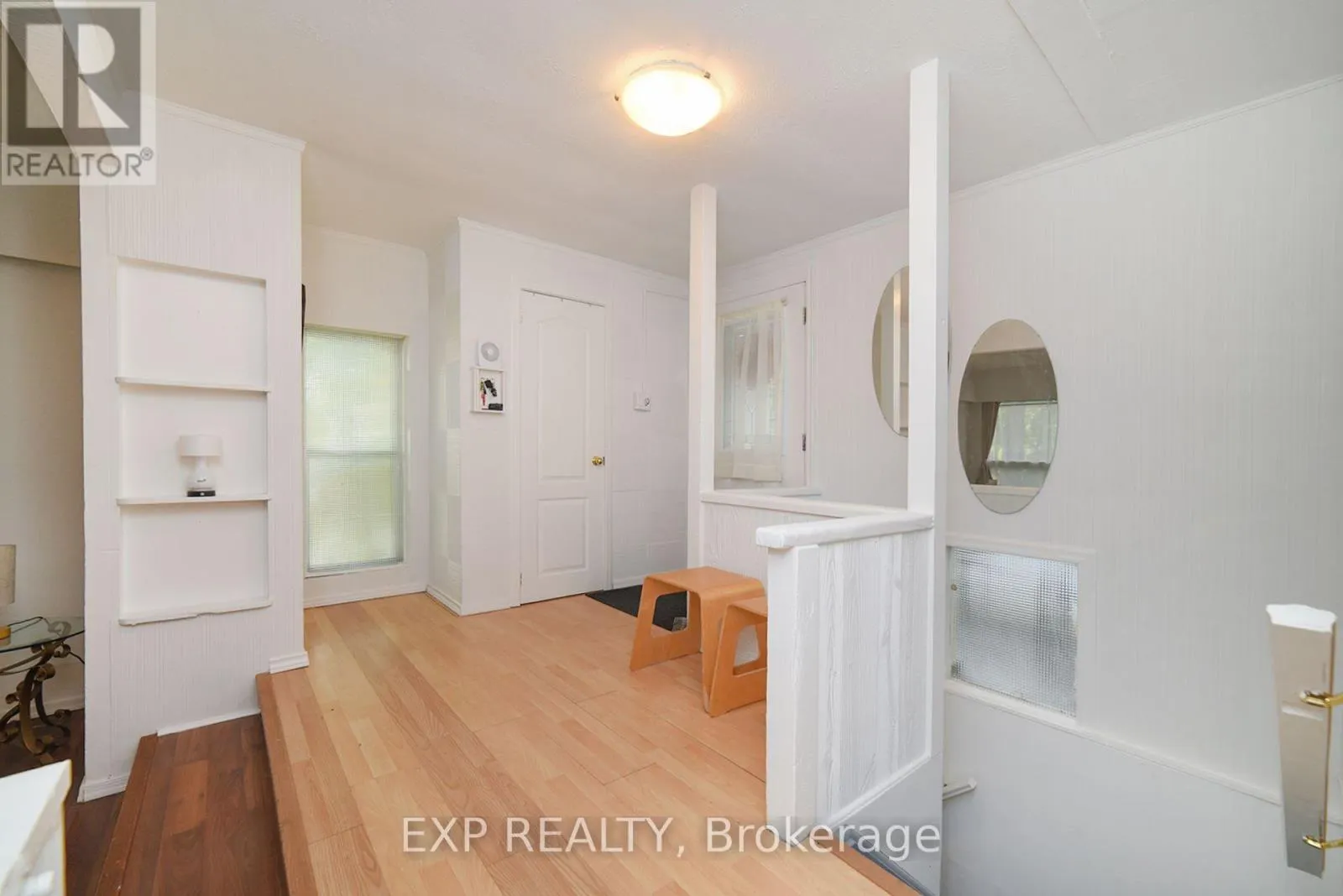 445 MARTIN GROVE ROAD