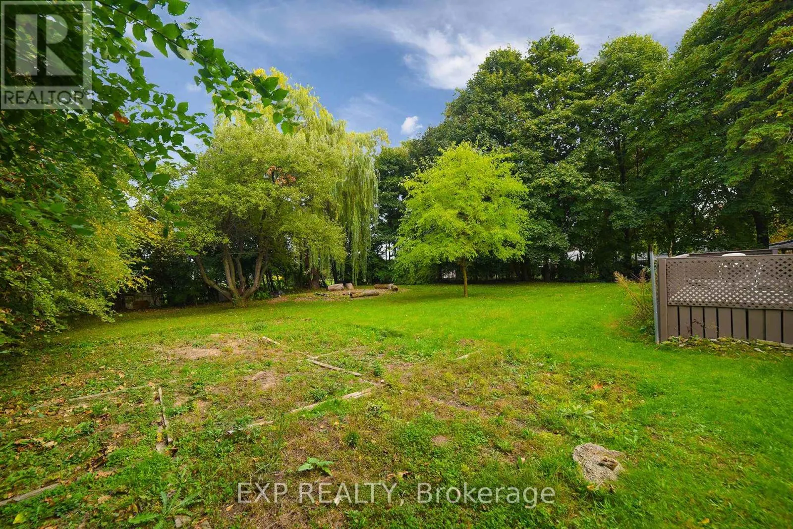 445 MARTIN GROVE ROAD