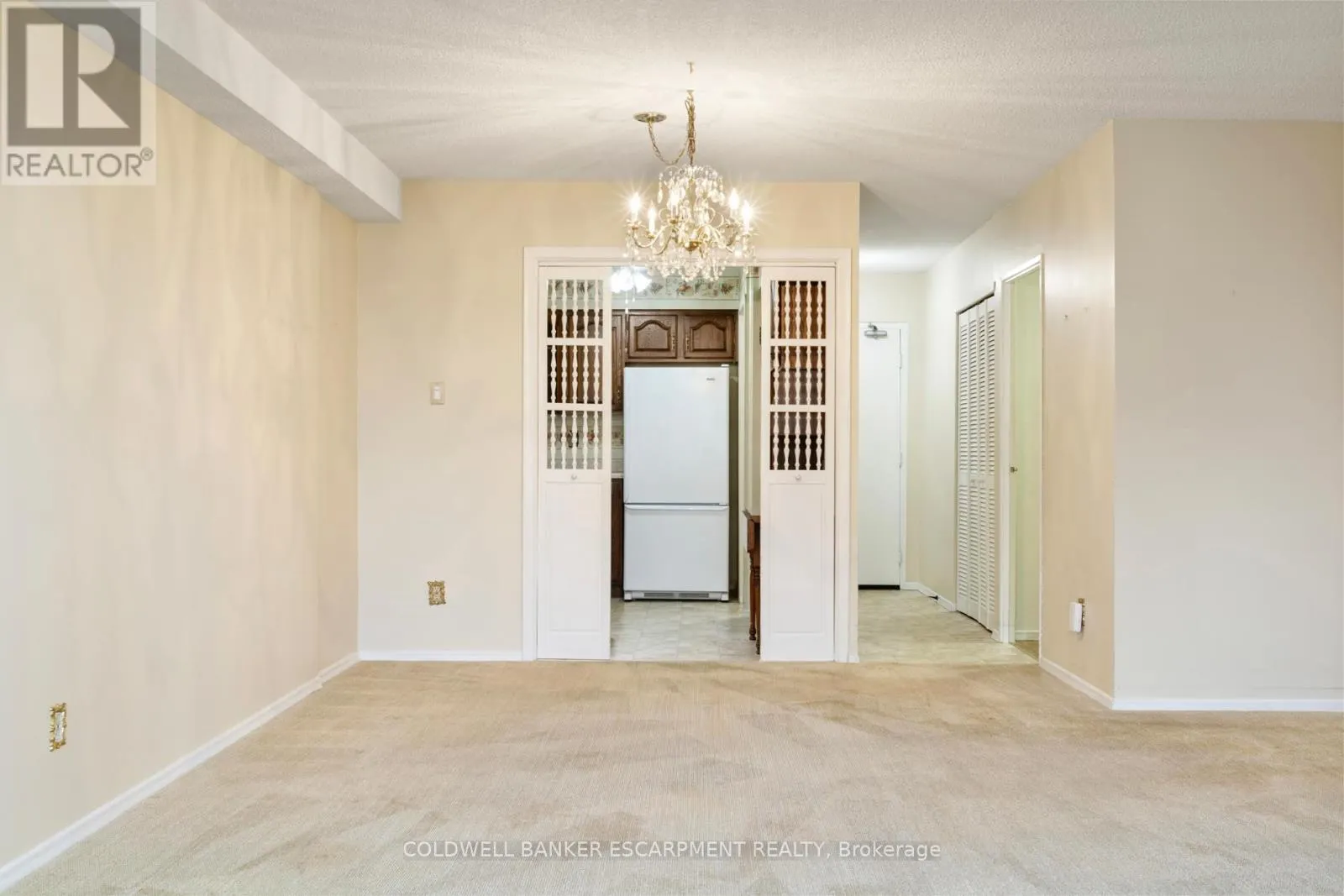 1005 - 81 MILLSIDE DRIVE