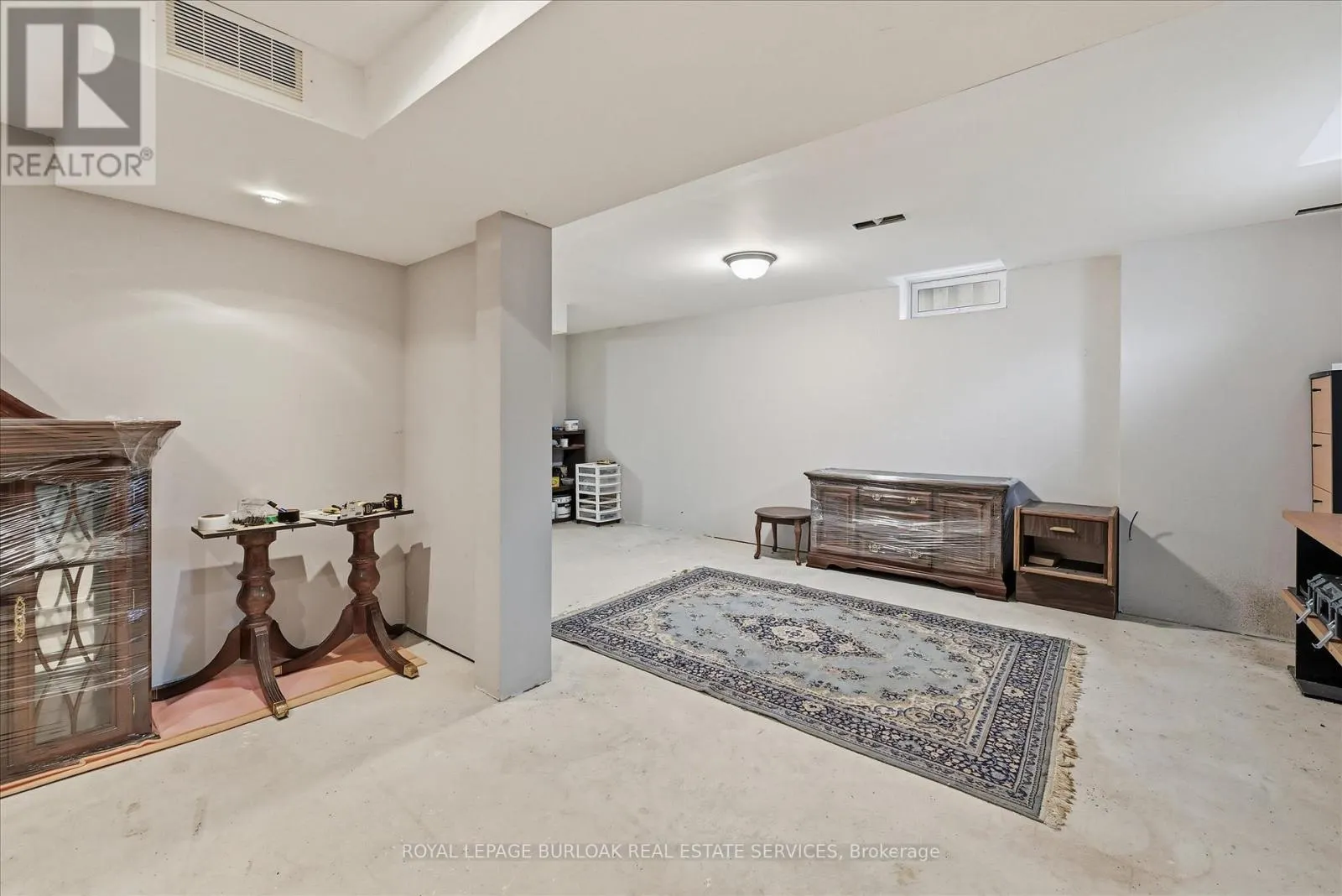 2279 MILFORD LANE