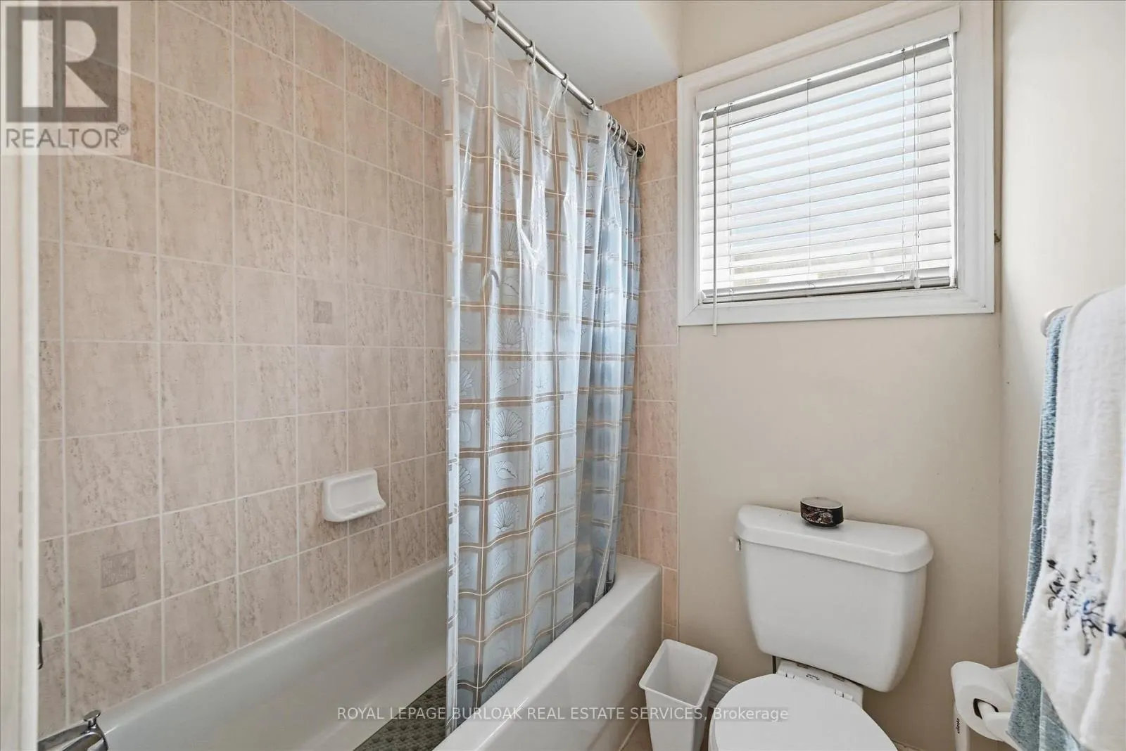 2279 MILFORD LANE