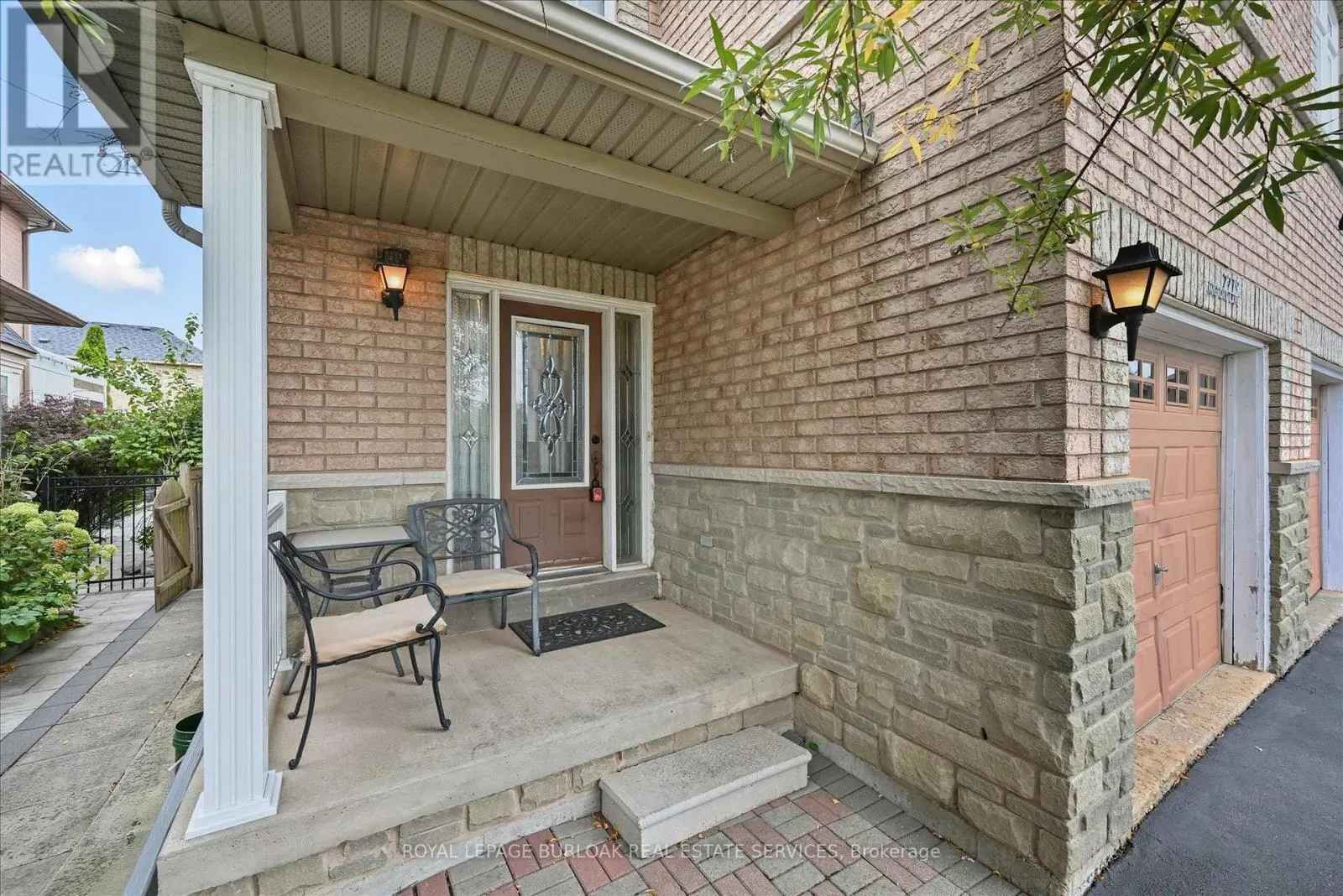 2279 MILFORD LANE
