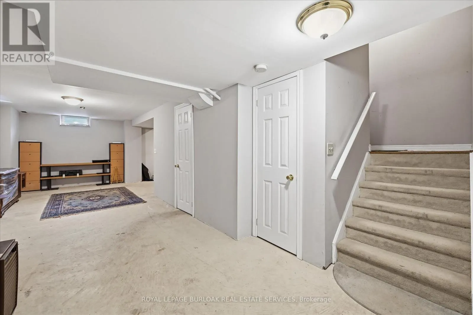 2279 MILFORD LANE