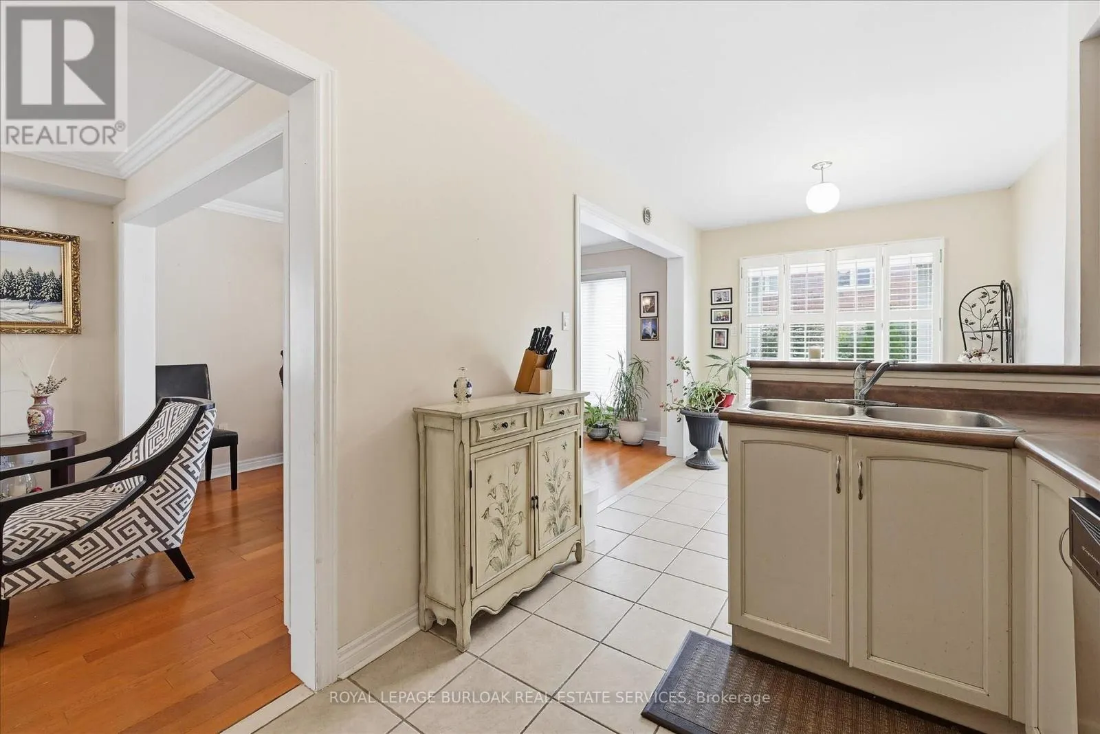 2279 MILFORD LANE