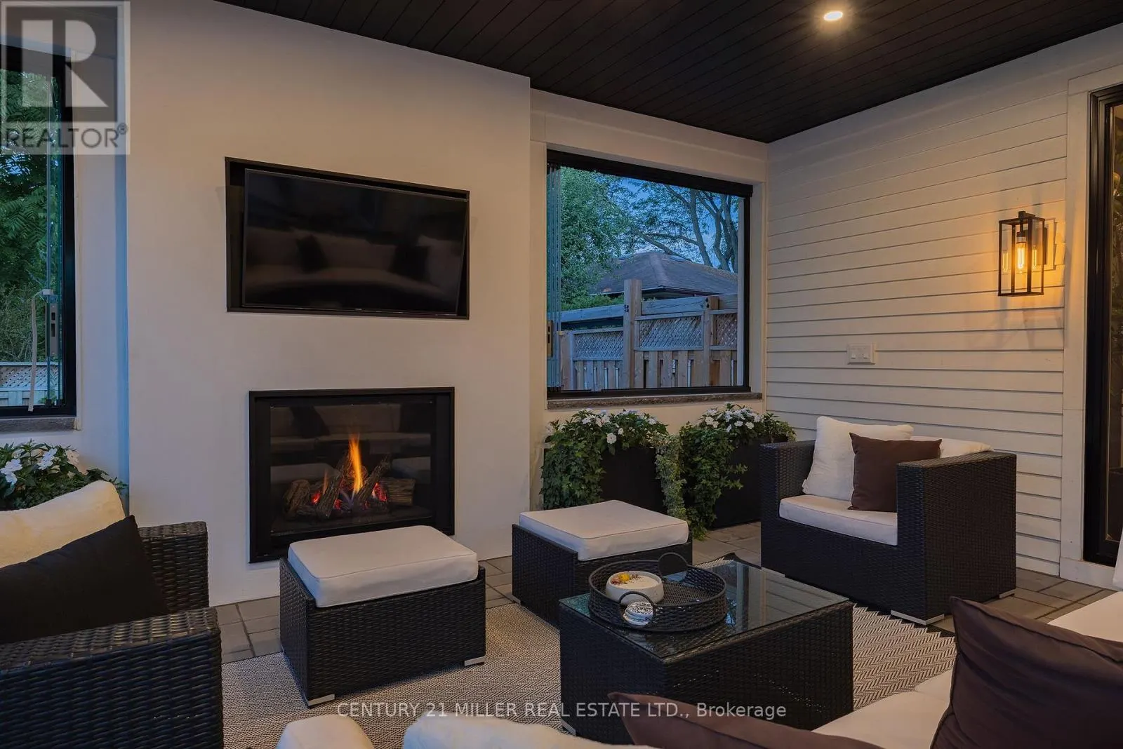 367 SEATON DRIVE
