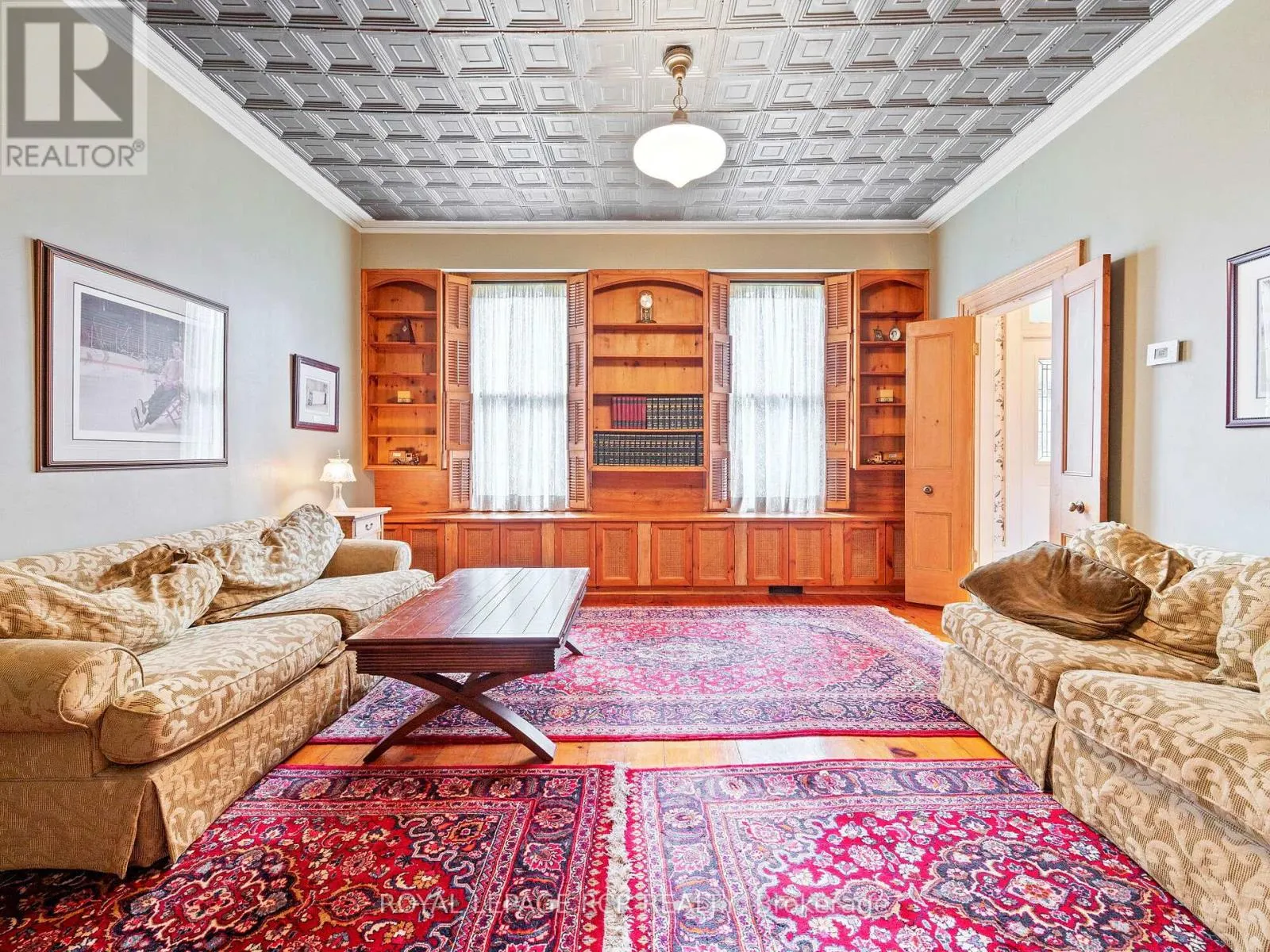 11 THIRD AVENUE