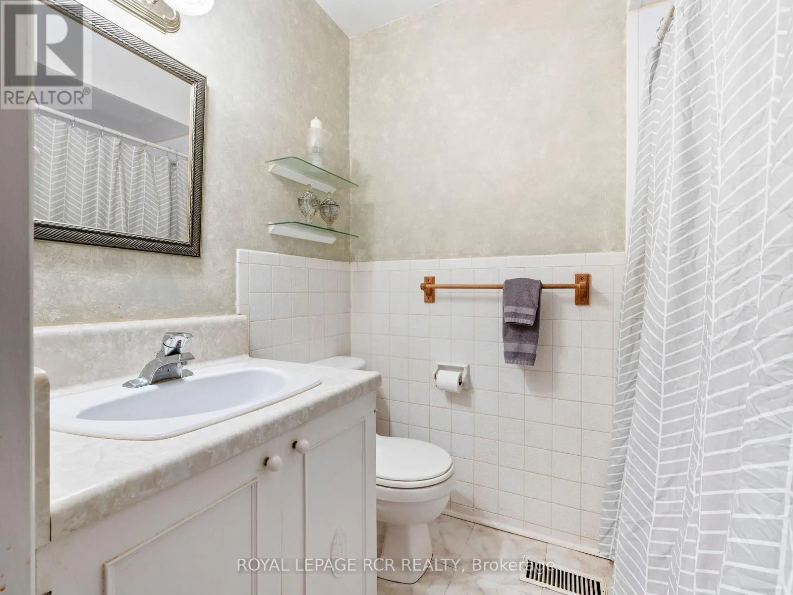 11 THIRD AVENUE