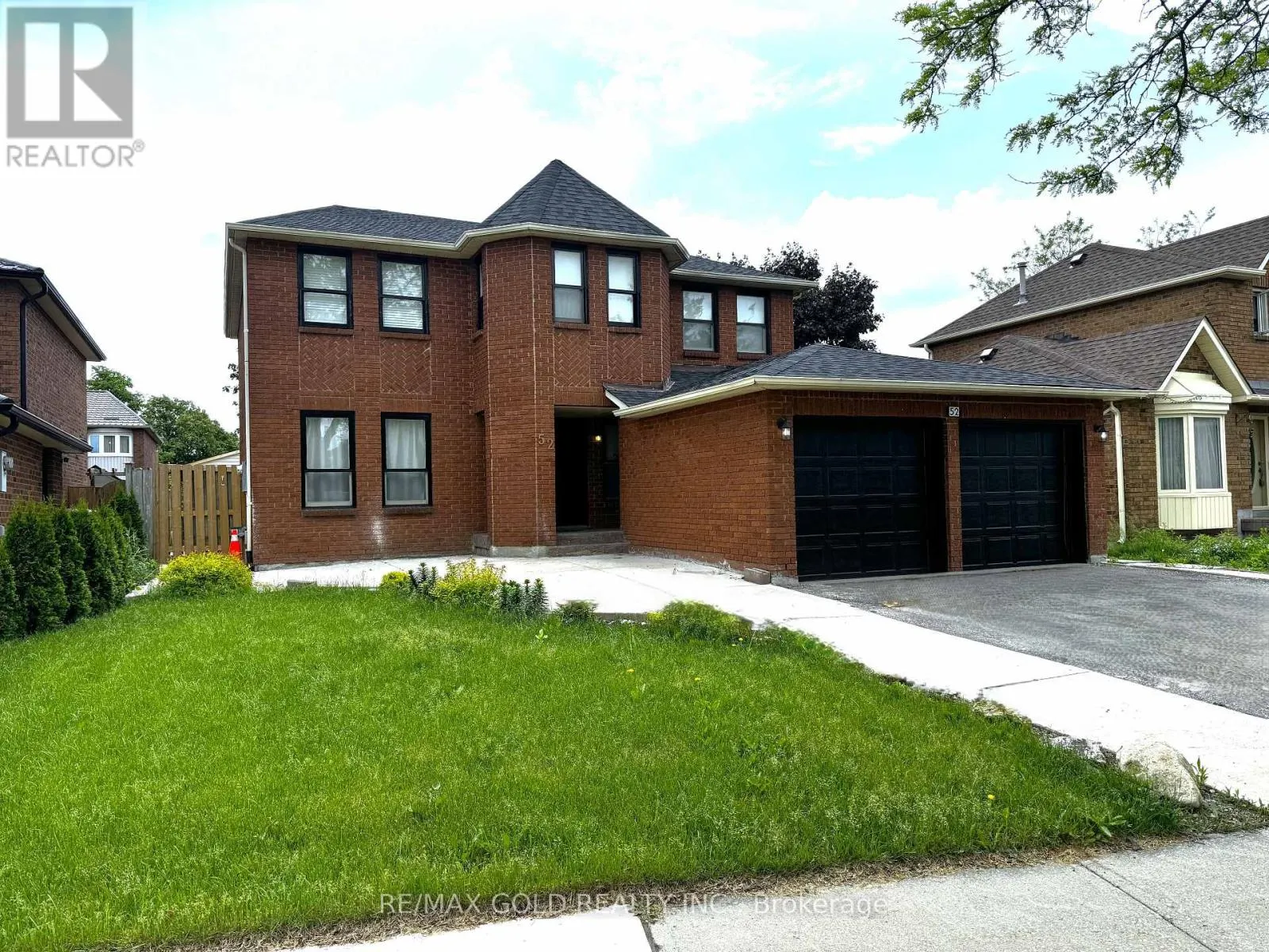 MAIN - 52 MAJOR WILLIAM SHARPE DRIVE