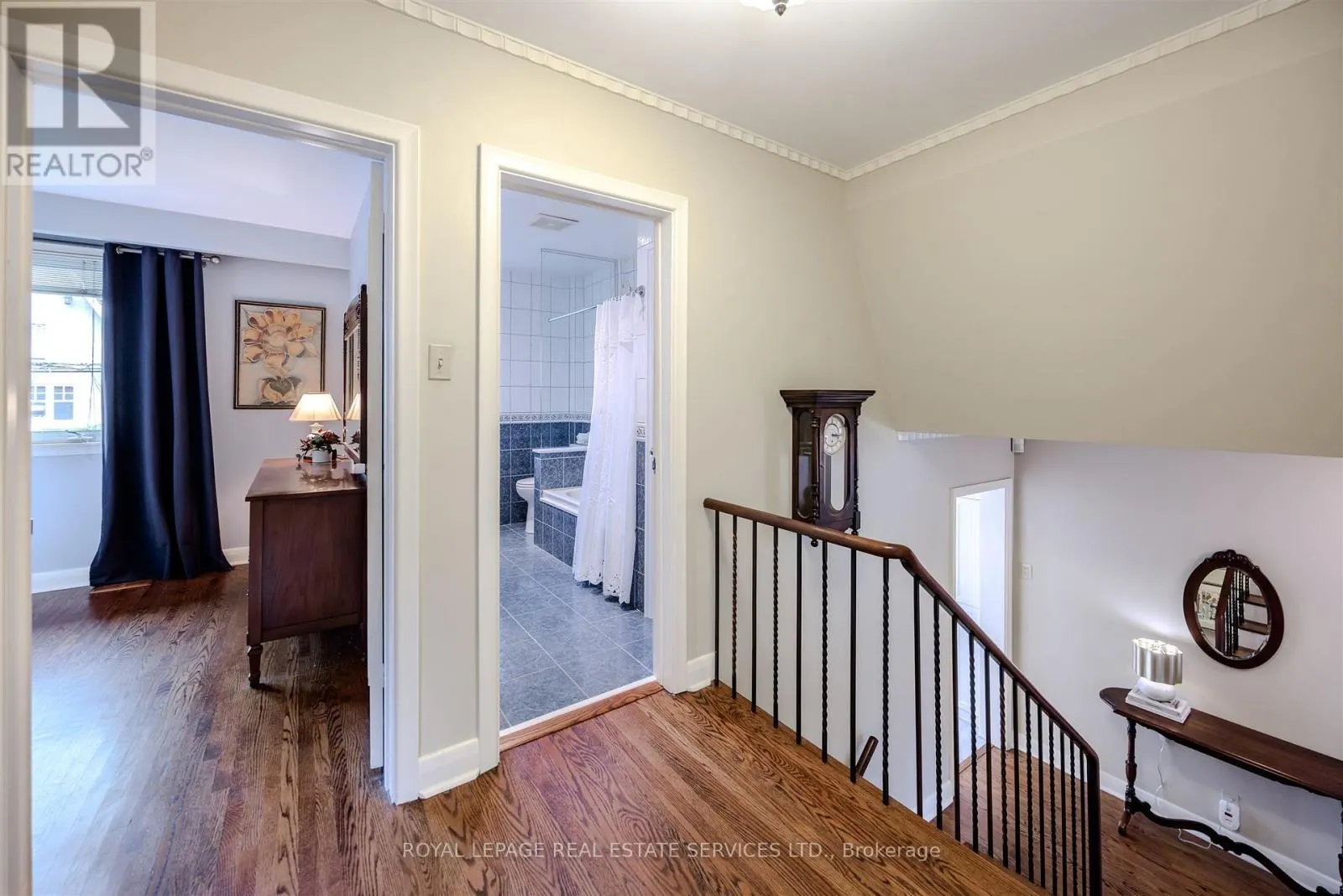 48 REID MANOR