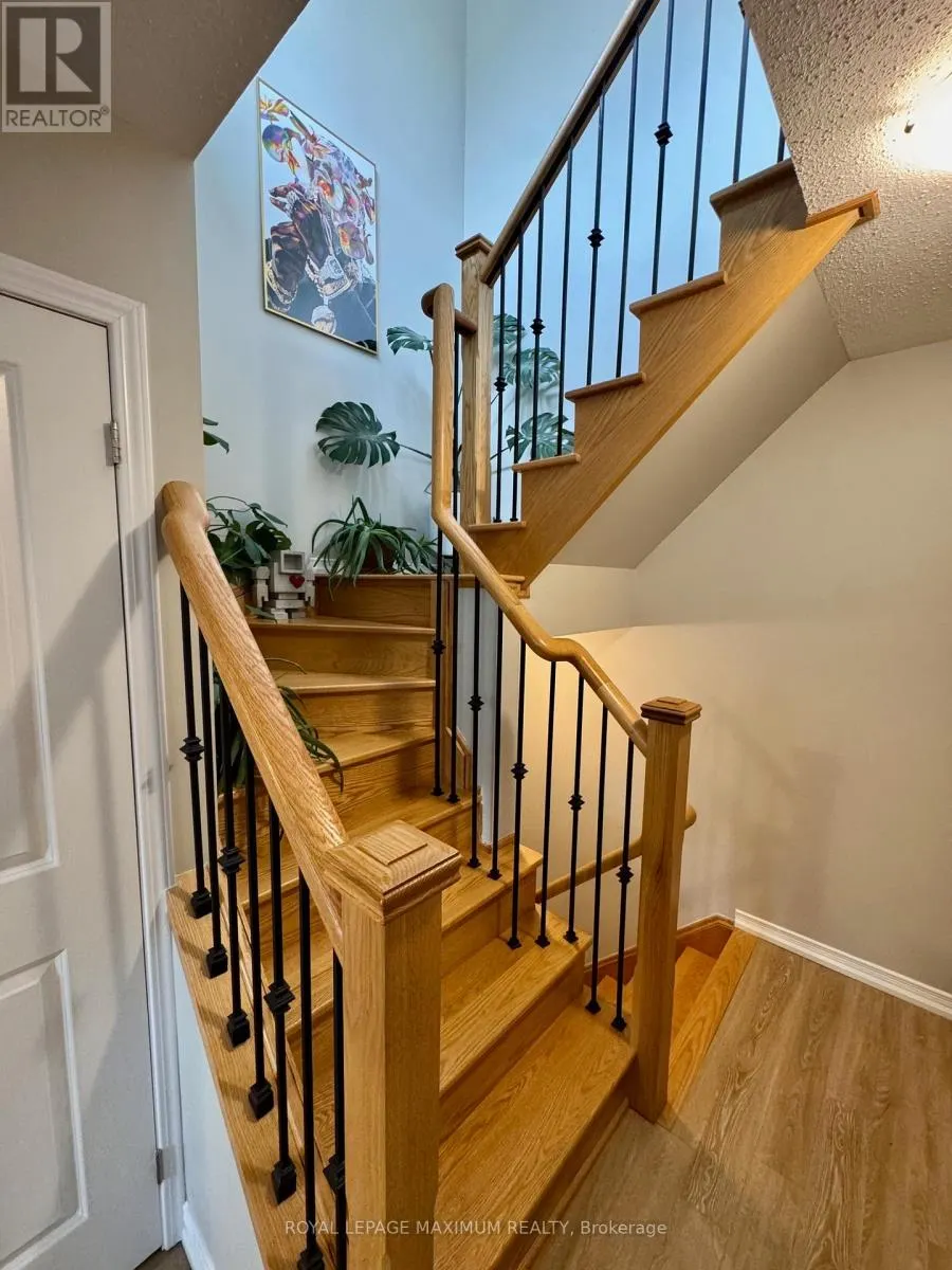 92 - 30 FIELDWAY ROAD
