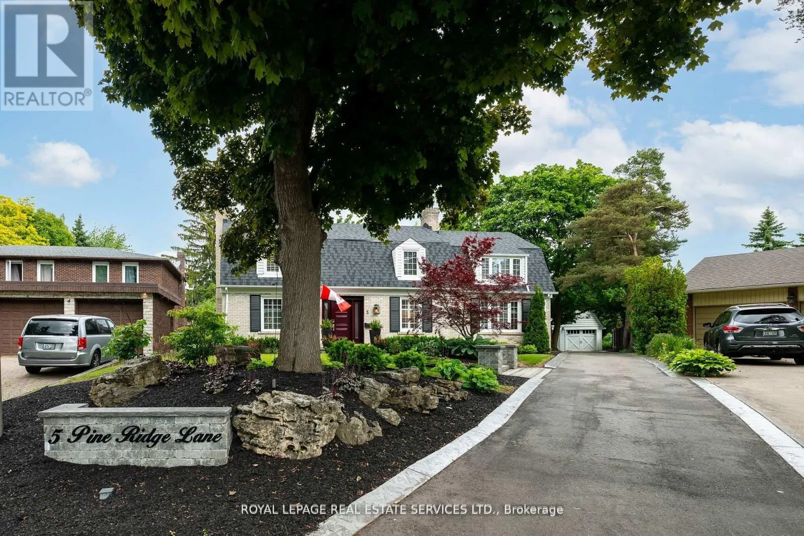 5 PINE RIDGE LANE