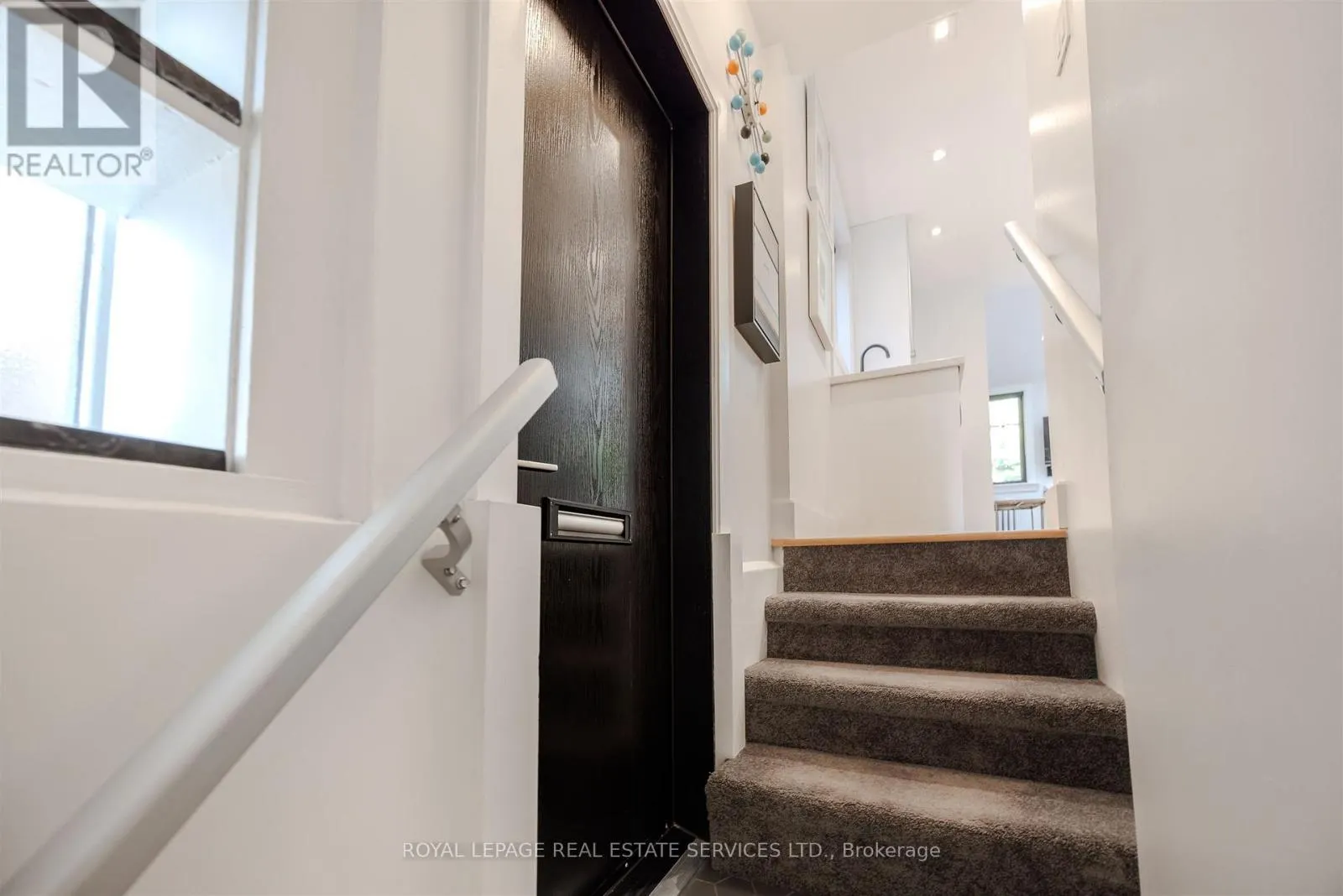 20 VERBENA AVENUE