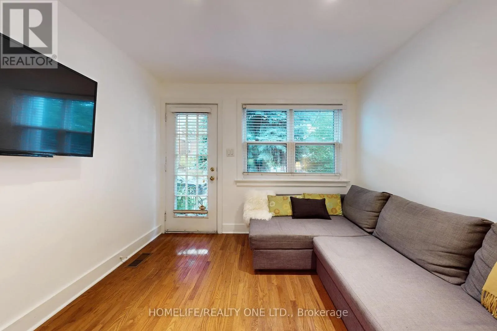 19 MORLAND ROAD