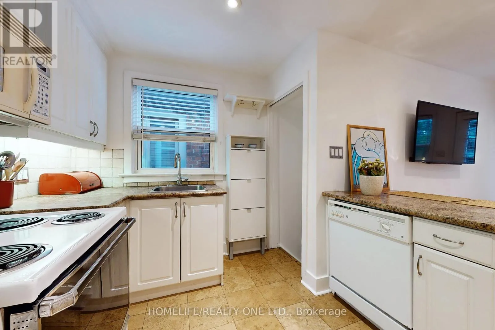 19 MORLAND ROAD