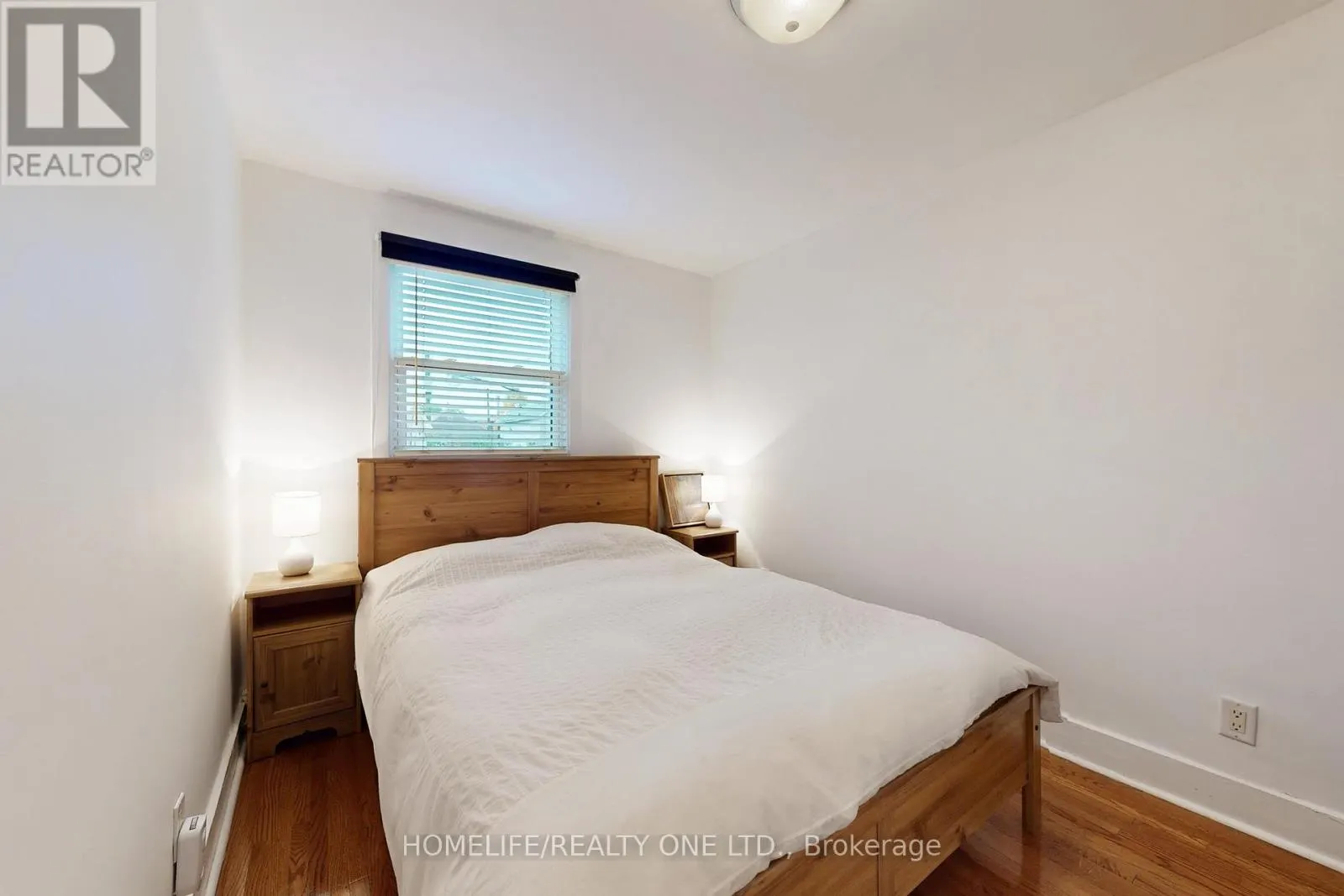 19 MORLAND ROAD