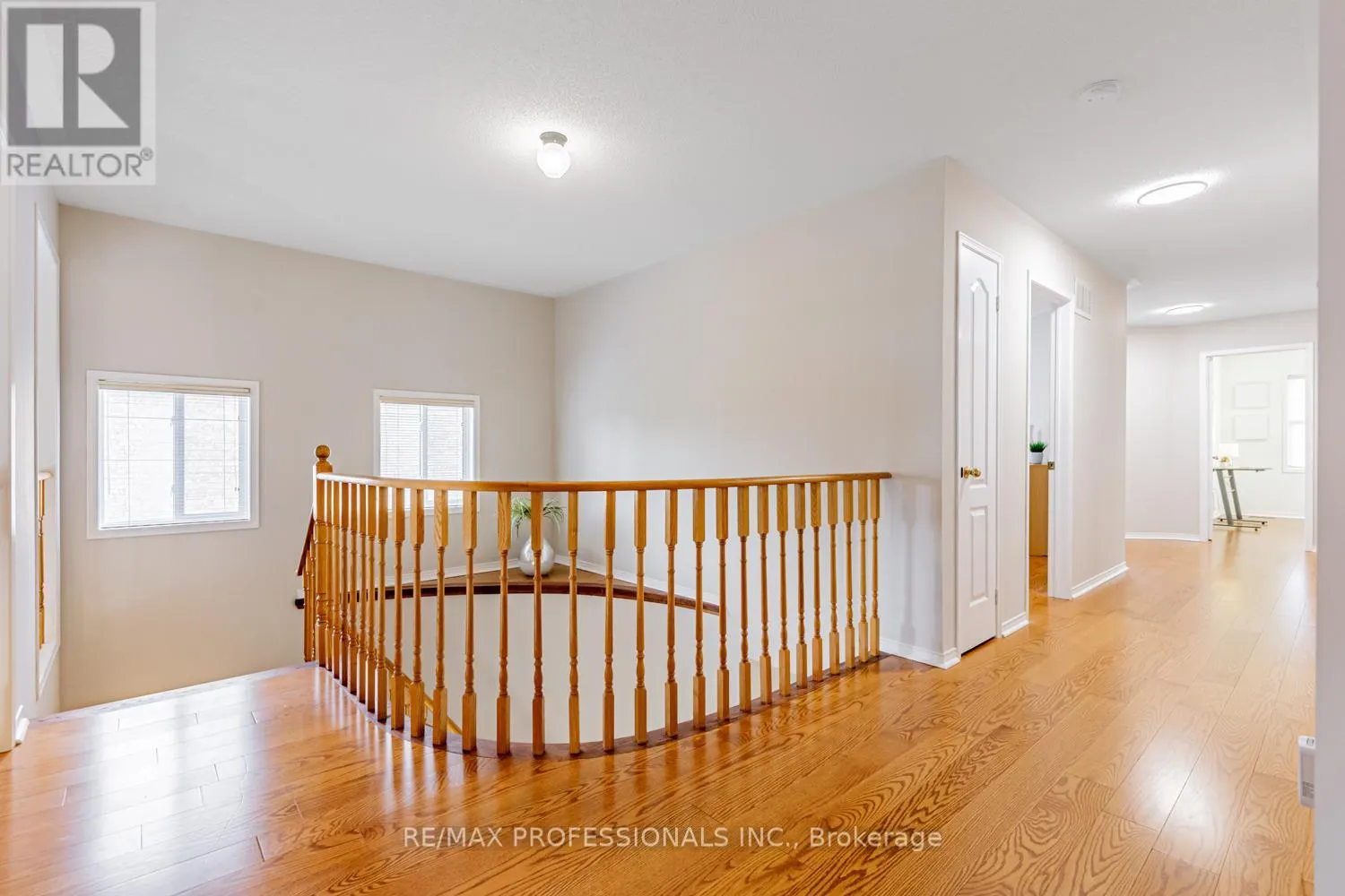 62 BANINGTON CRESCENT
