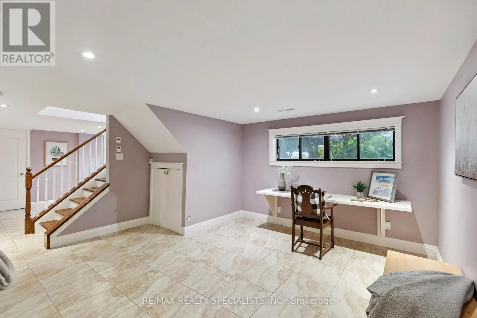 5 ROSEMARY ROAD
