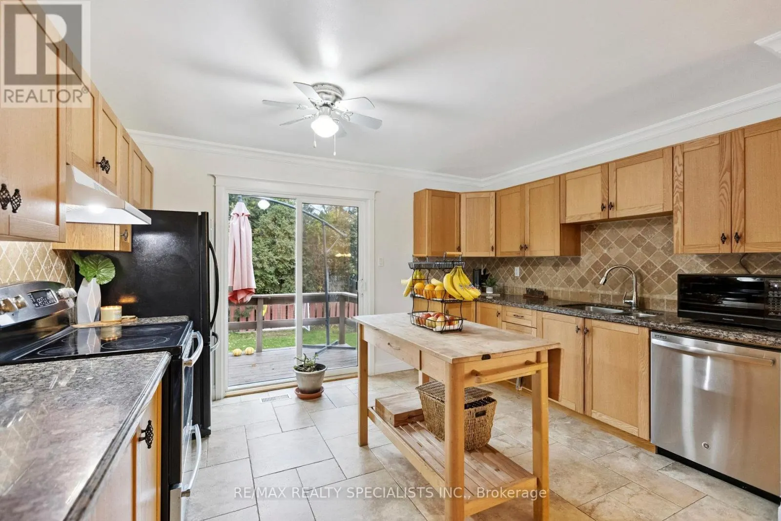 5 ROSEMARY ROAD