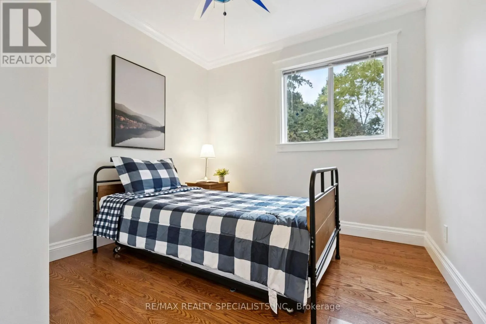 5 ROSEMARY ROAD