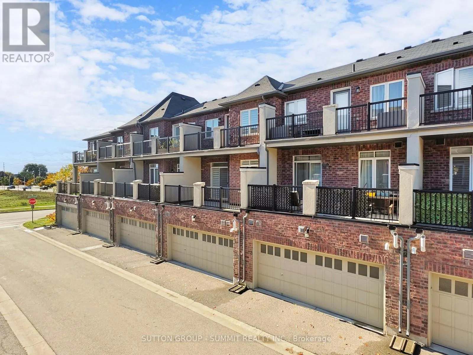 3050 EBERLY WOODS DRIVE