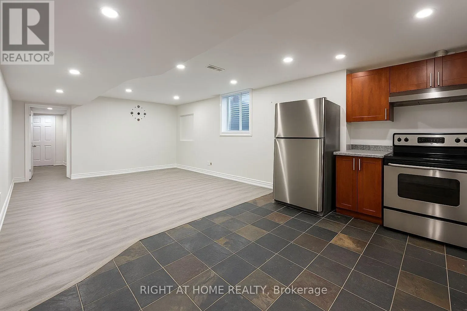 1584 STEVENSON ACRES